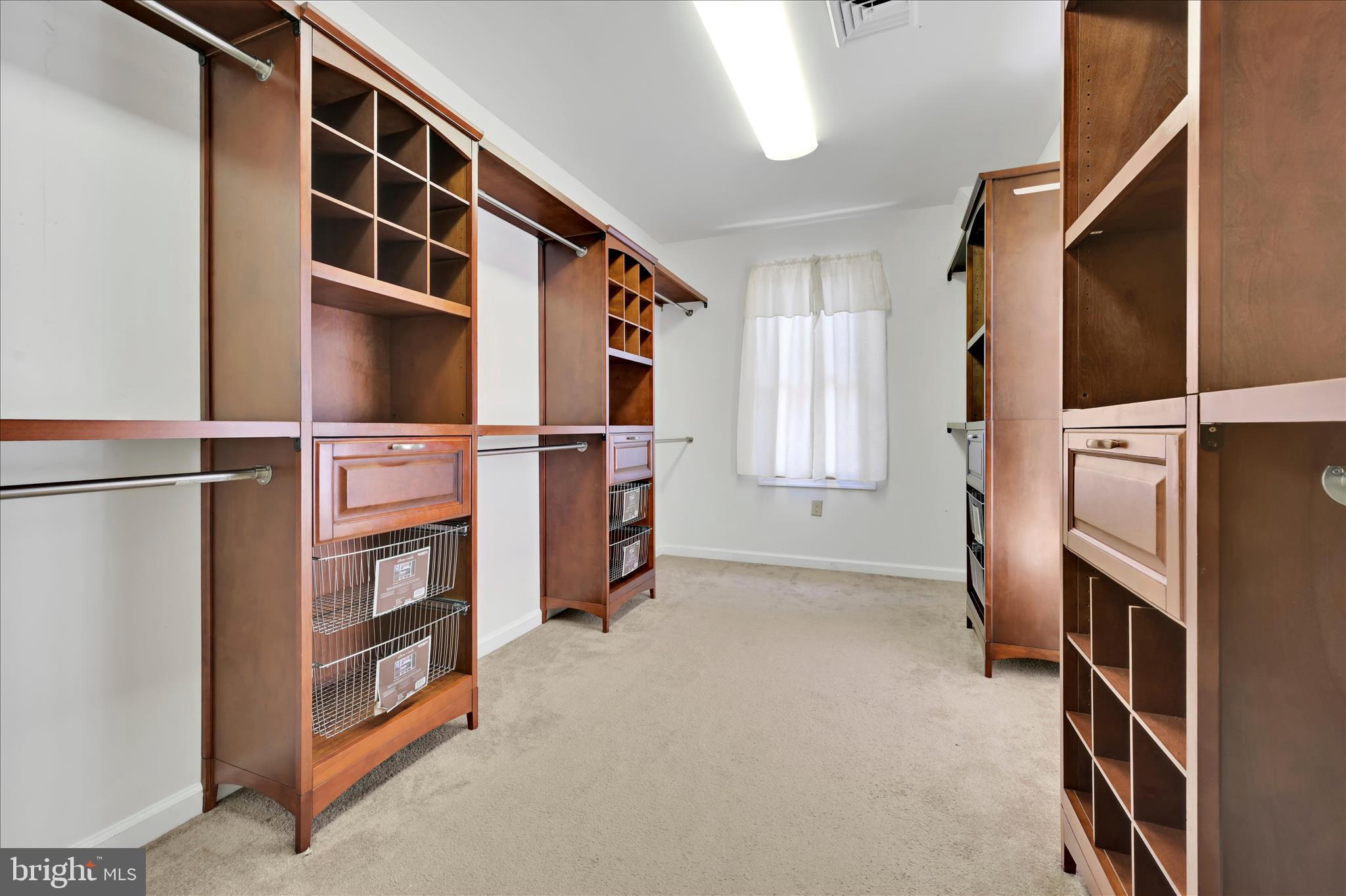 PINE GROVE - Residential