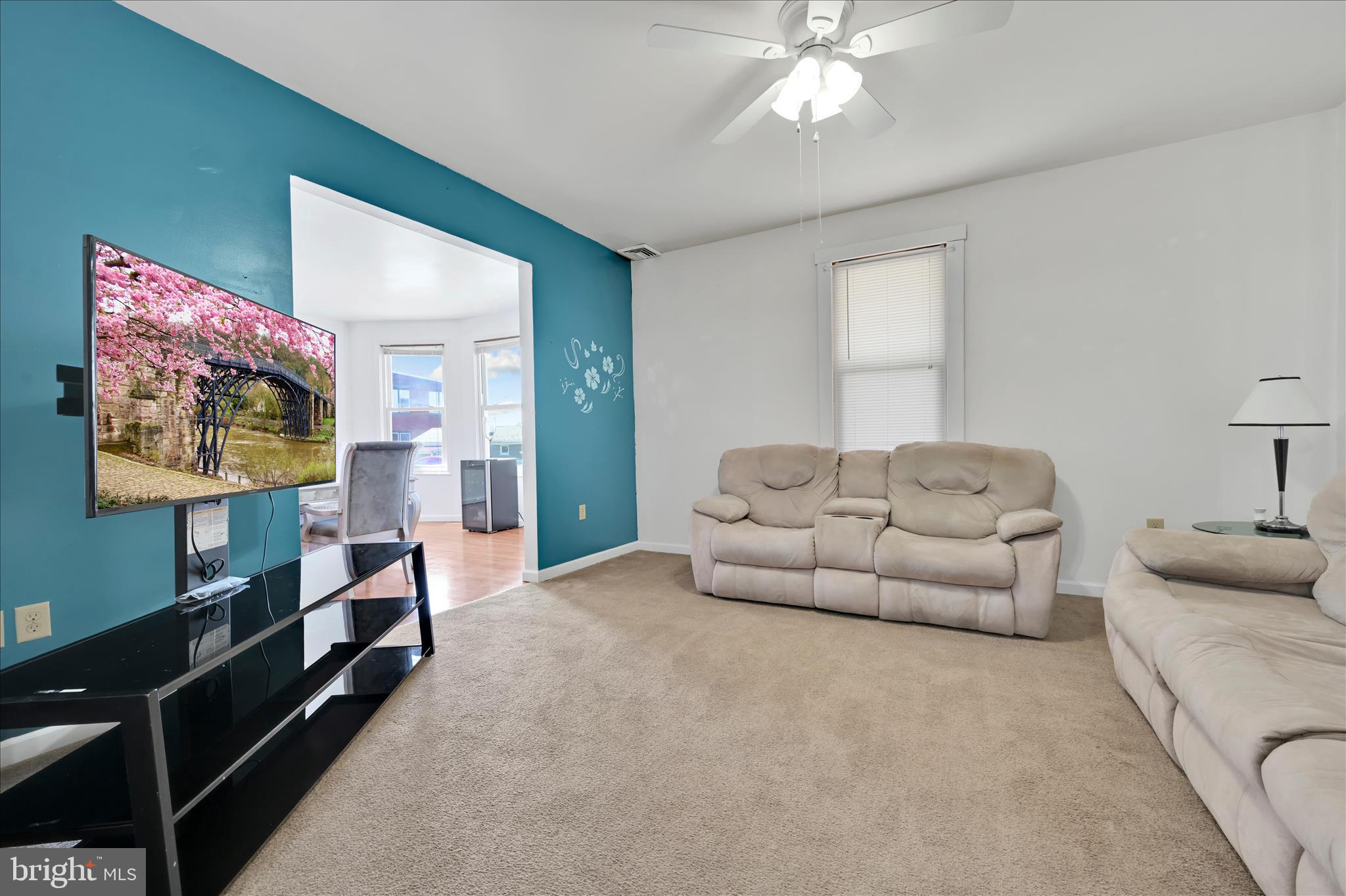 PINE GROVE - Residential