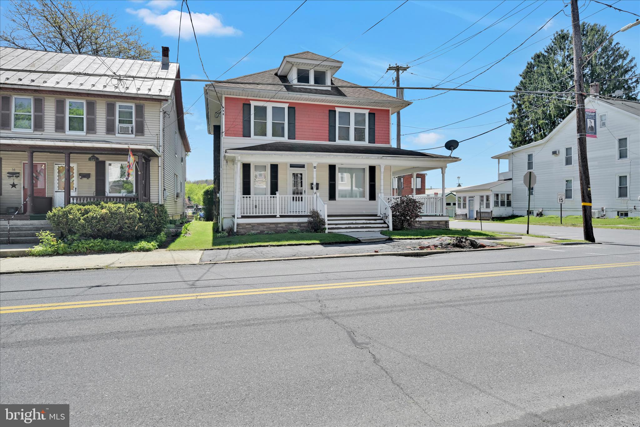 PINE GROVE - Residential