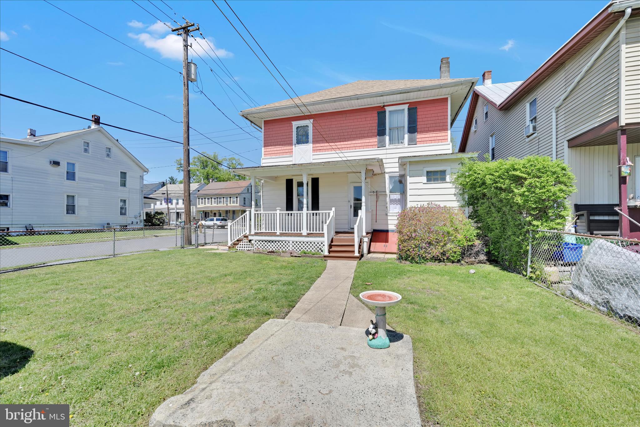 PINE GROVE - Residential