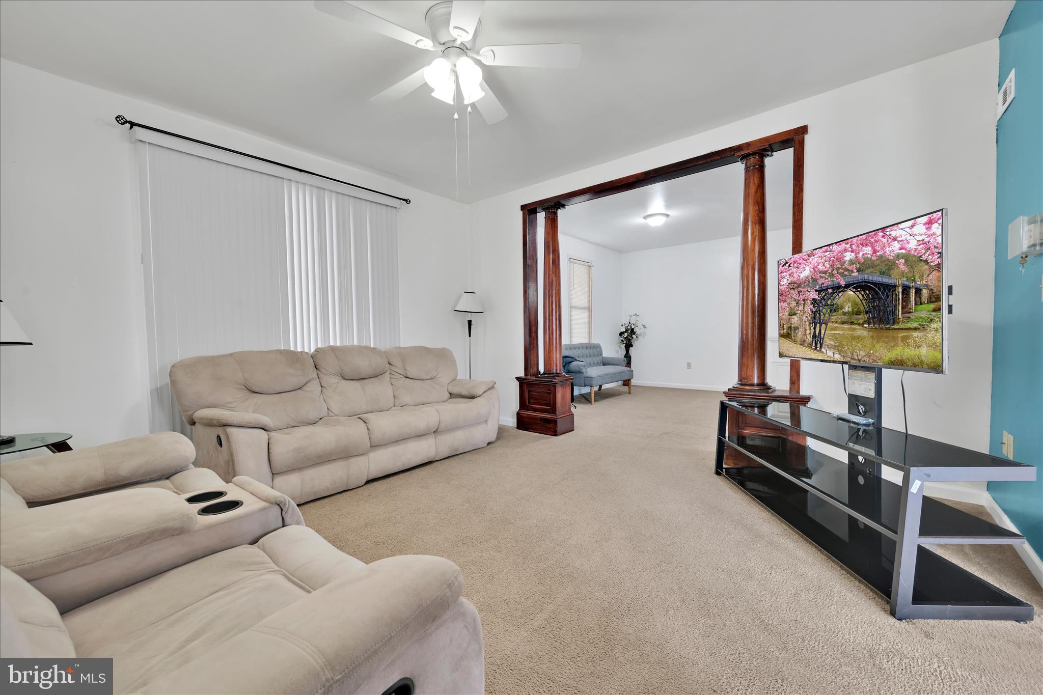 PINE GROVE - Residential