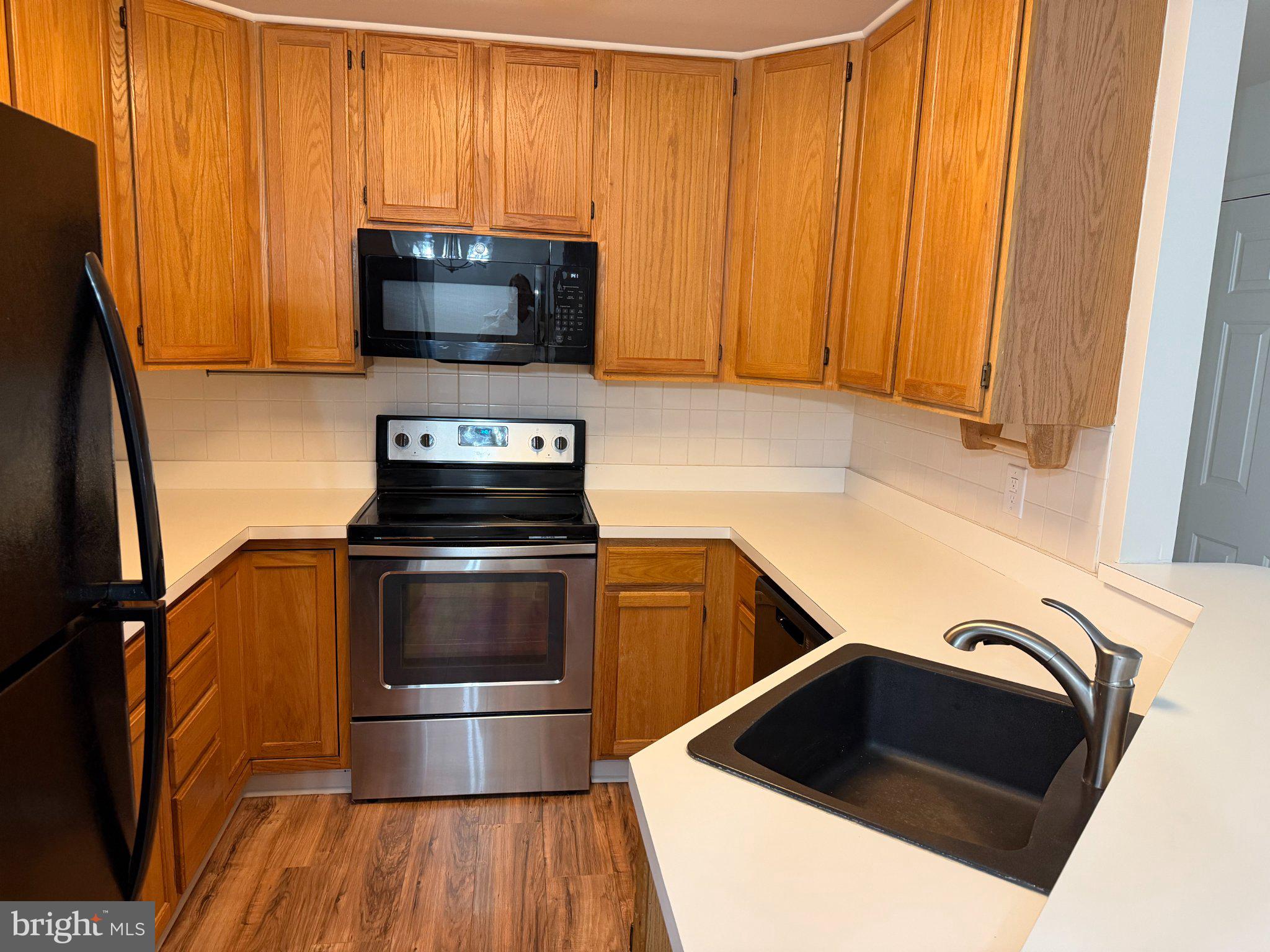 2205 FOXMEADOW DRIVE CONDO 2205