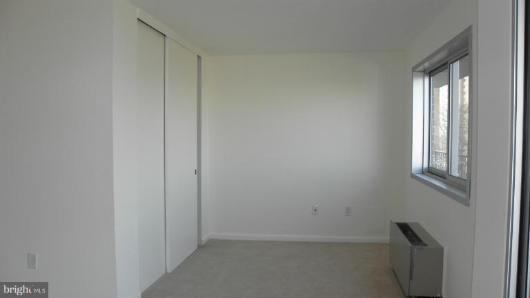 HUNTING CREEK CLUB CONDOMINIUMS - Residential Lease