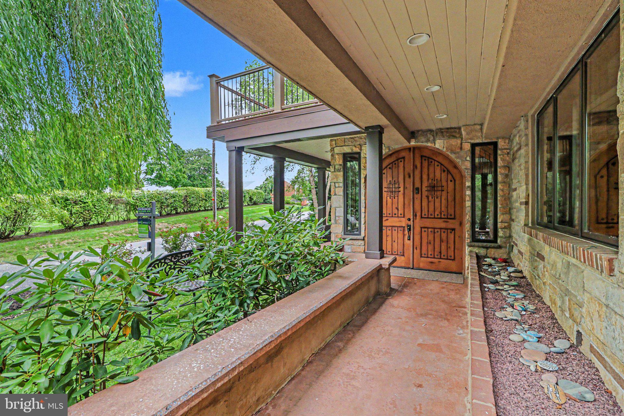 322 OLDE MEADOW LANE