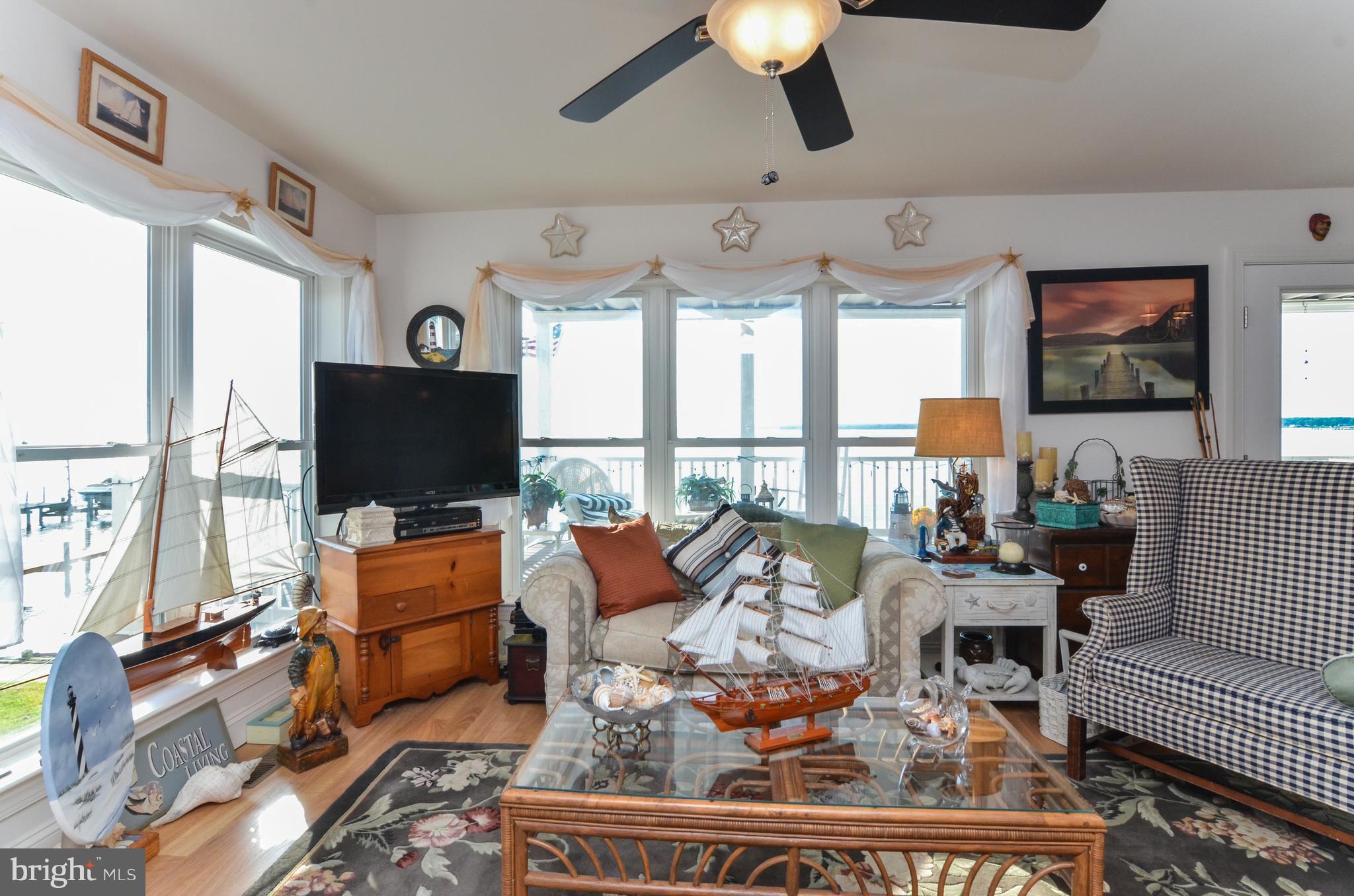 WESTMORELAND SHORES - Residential