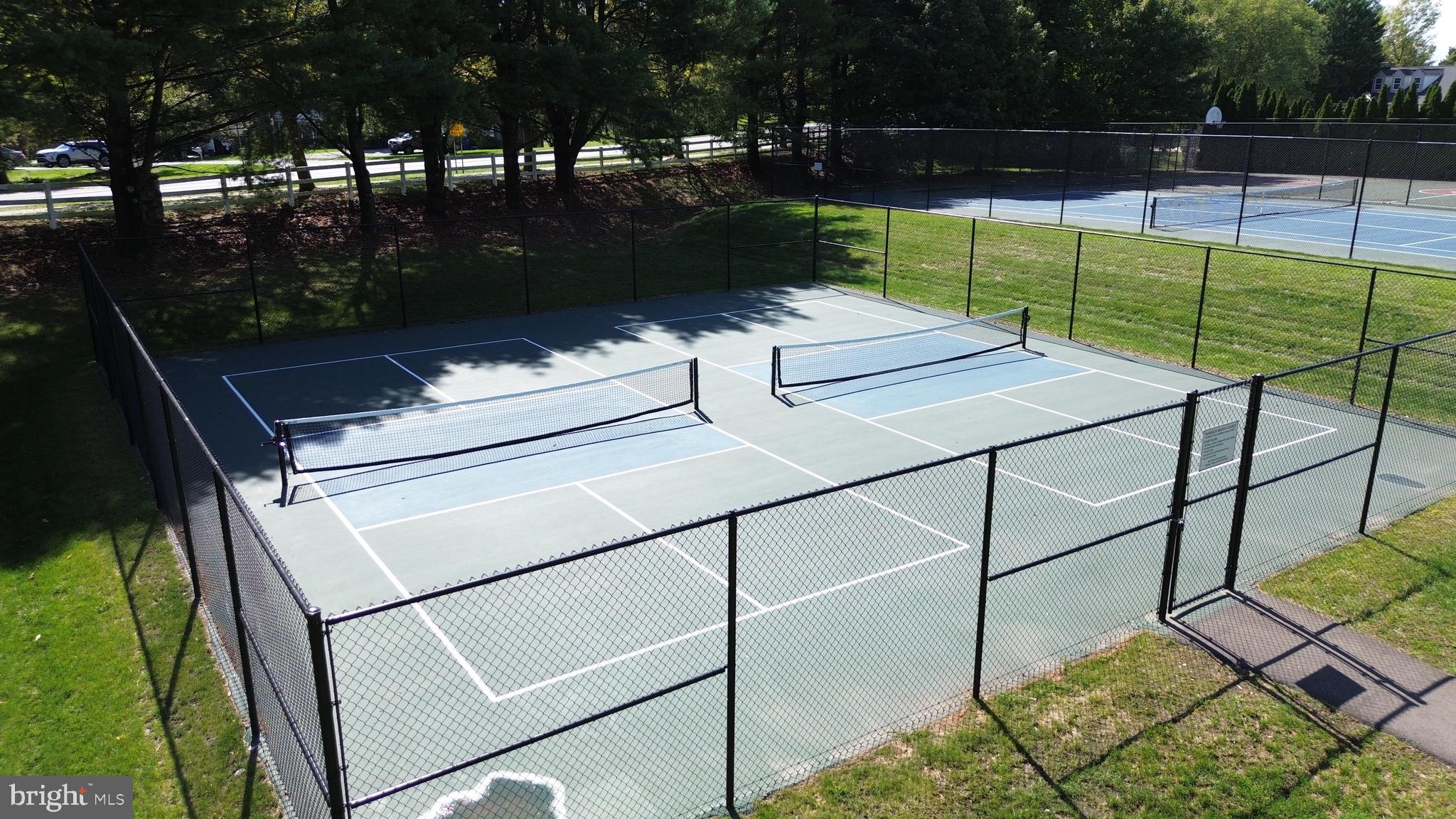 BARNSLEY MANOR ESTATES - Residential