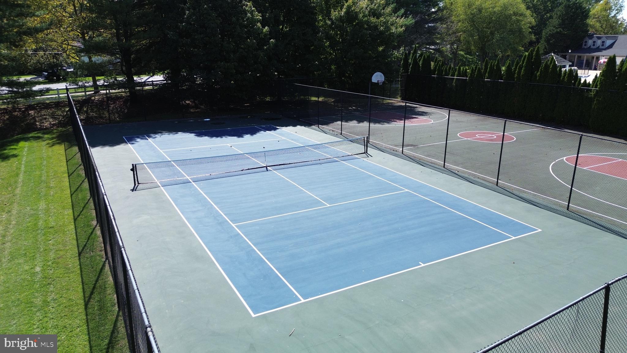 BARNSLEY MANOR ESTATES - Residential