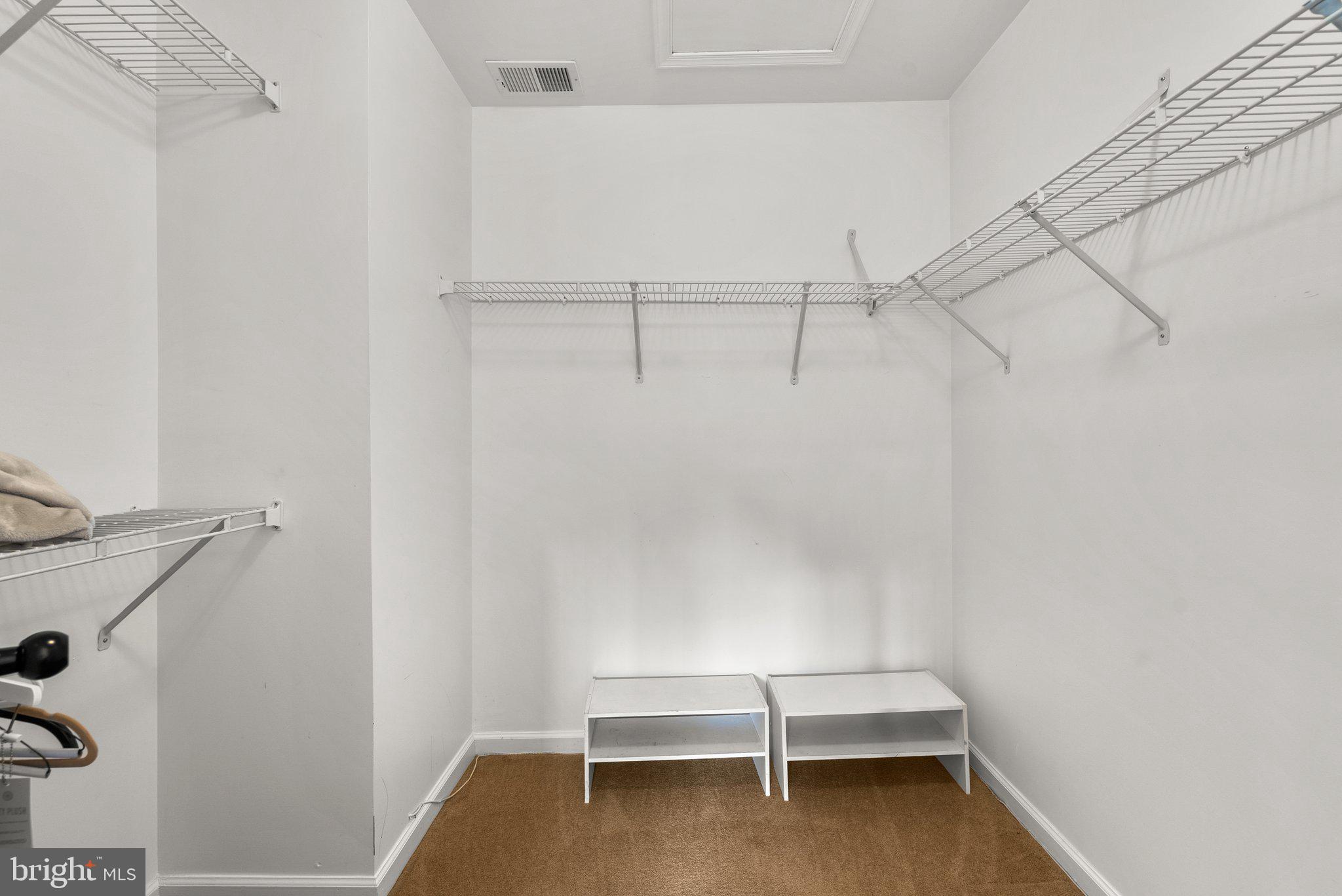 BARNSLEY MANOR ESTATES - Residential