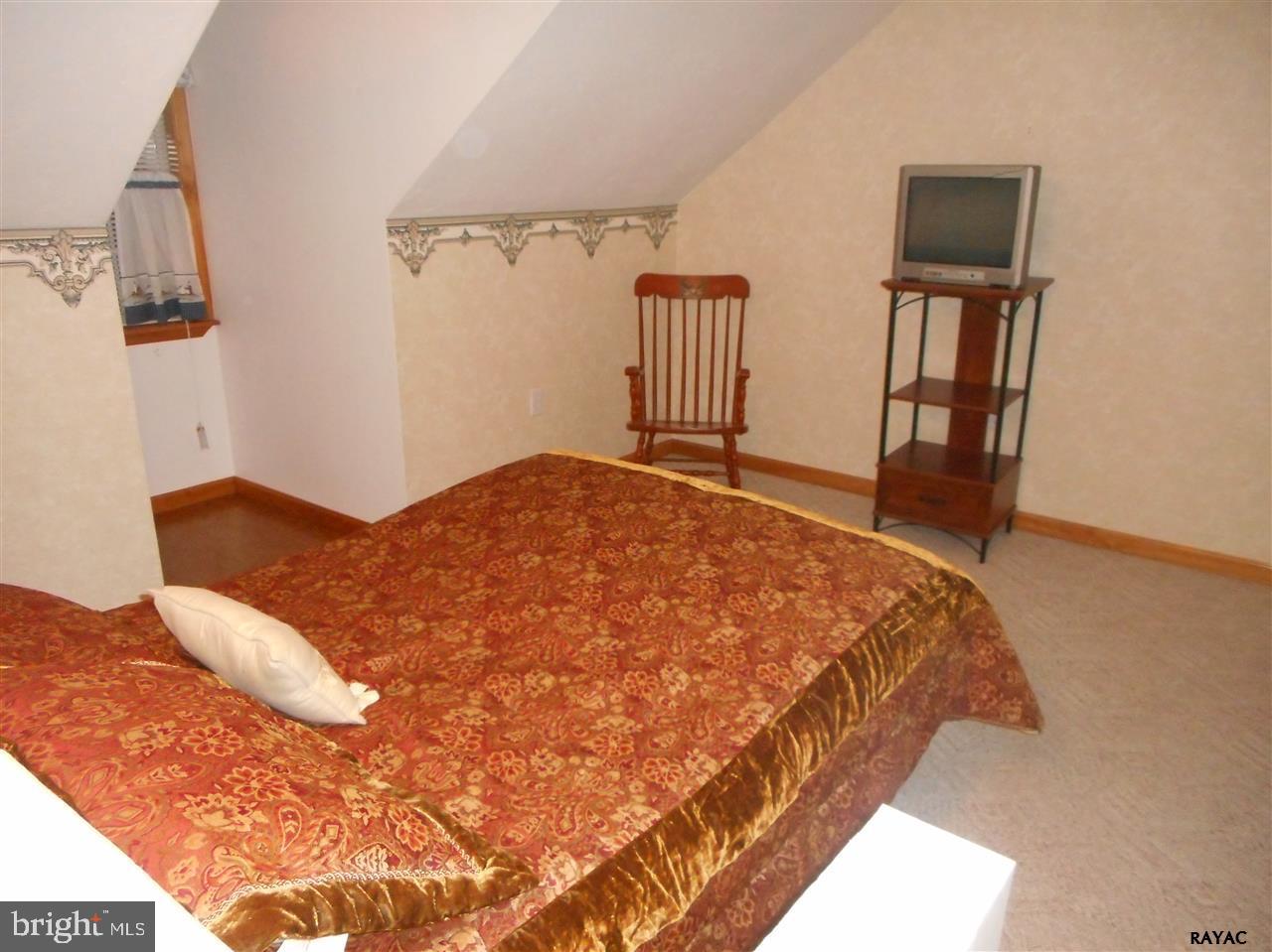 PLUM CREEK VILLAGE - Residential