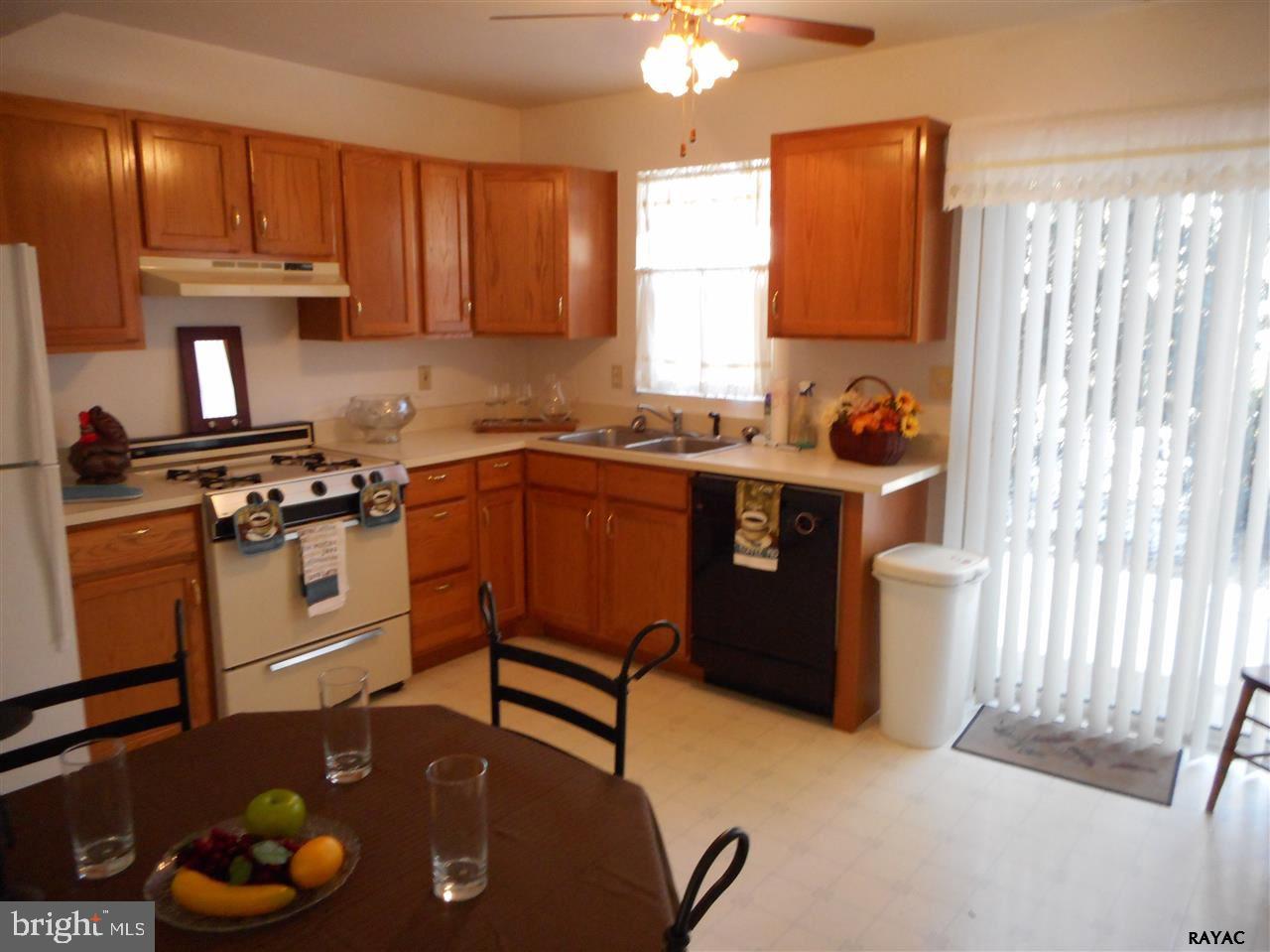 PLUM CREEK VILLAGE - Residential