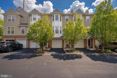 Condo For Sale - 3 Cameron Court<br/> ROYERSFORD, PA 19468