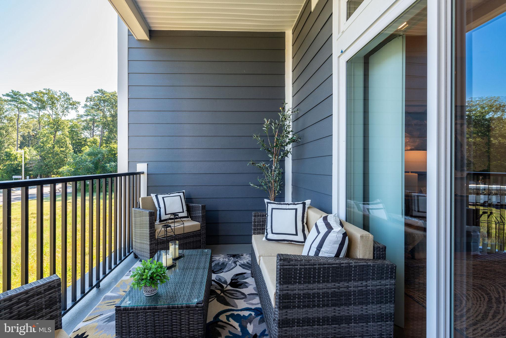 FLATS AT COASTAL STATION - Residential