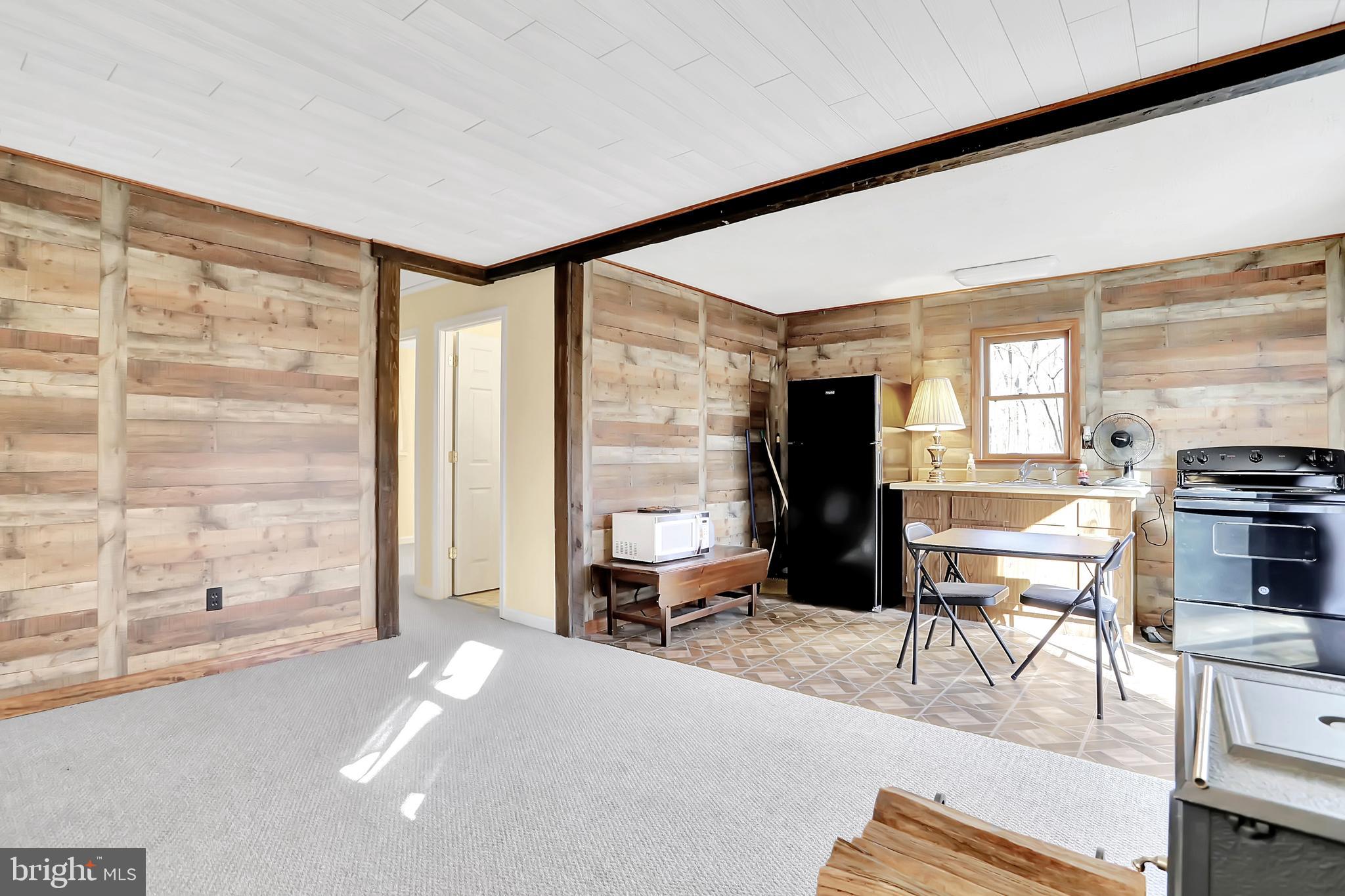 GLOYD'S - Residential