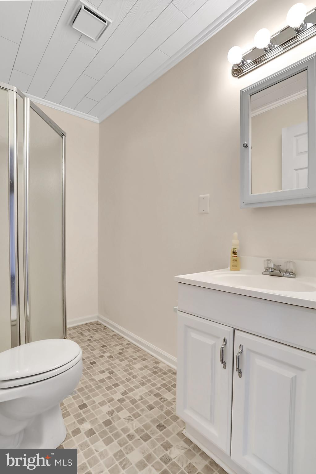 GLOYD'S - Residential