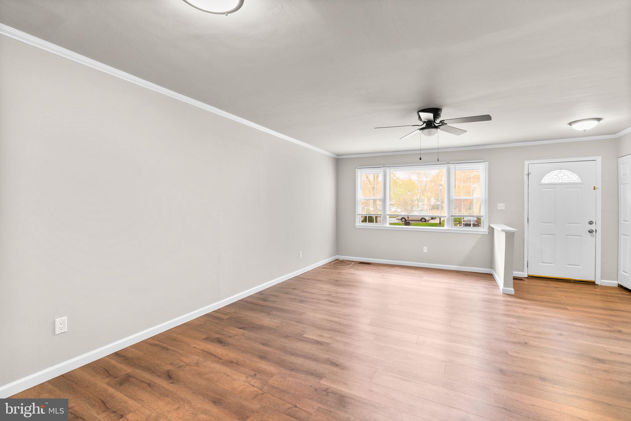 OAKWOOD VILLAGE - Residential