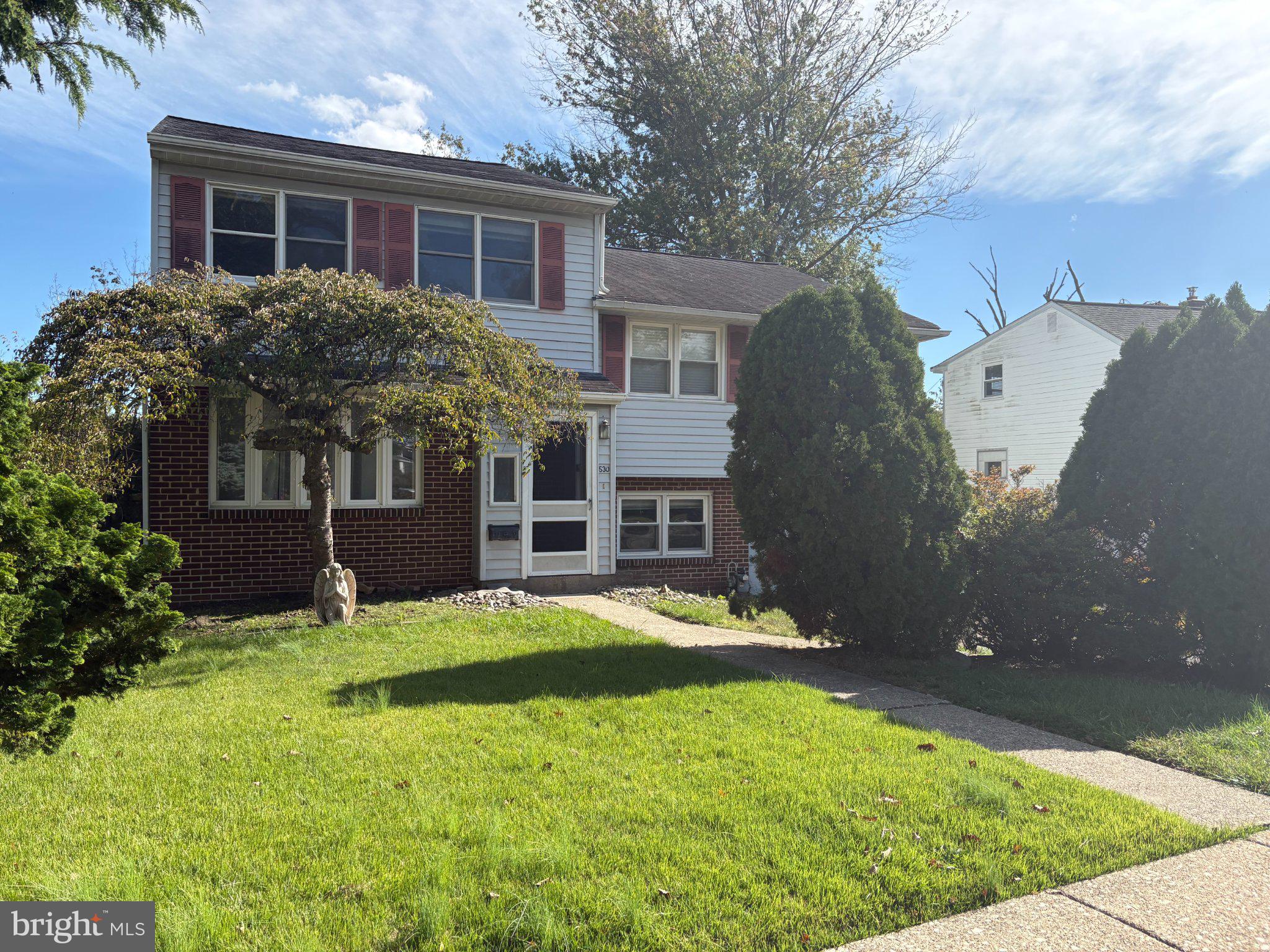 530 INMAN TERRACE