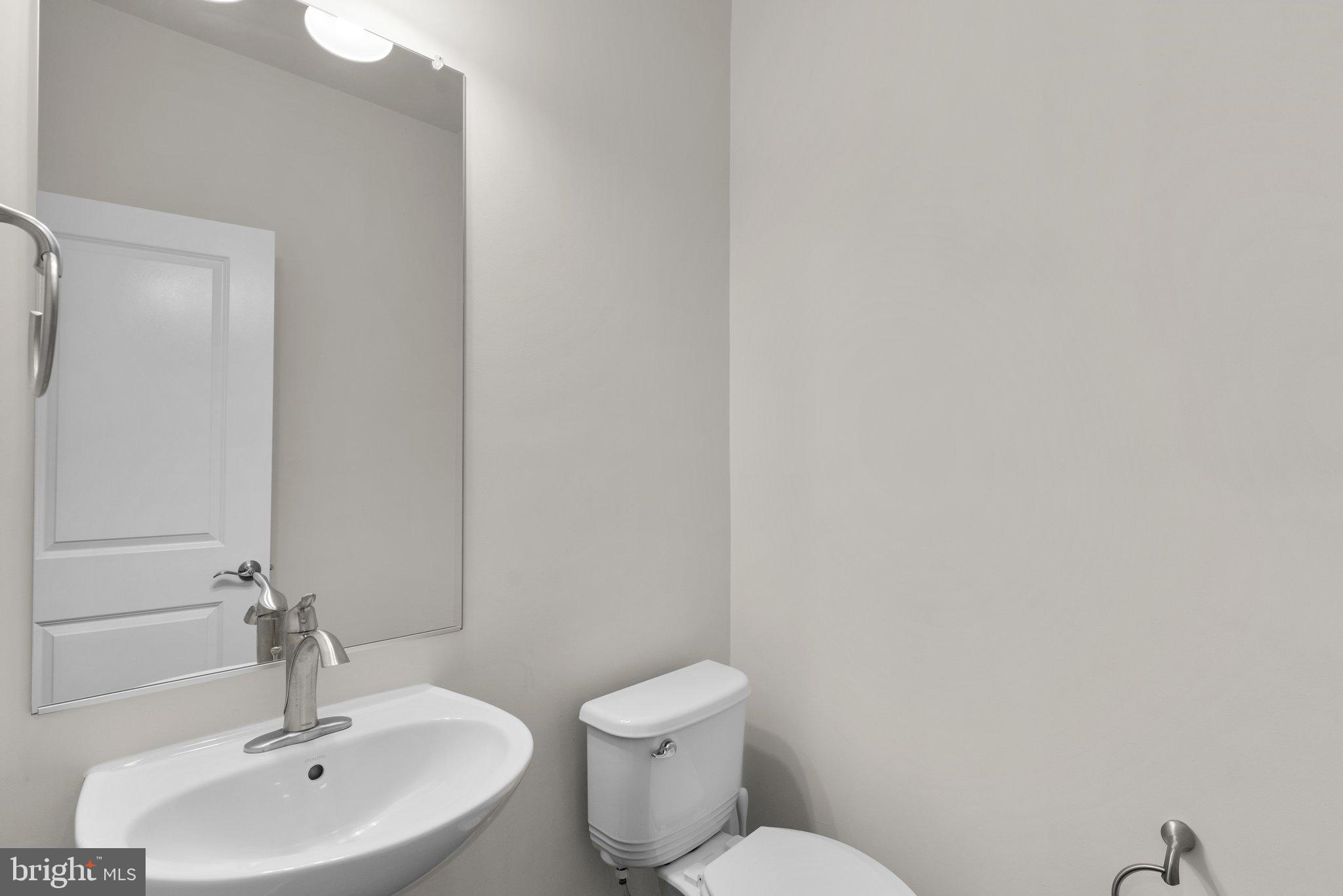 223 CROWN PARK AVENUE