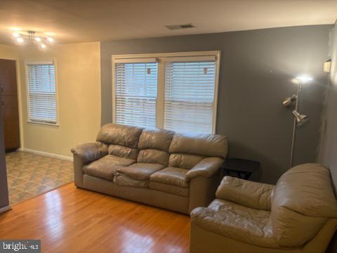 2107 FORT DAVIS STREET SE 202