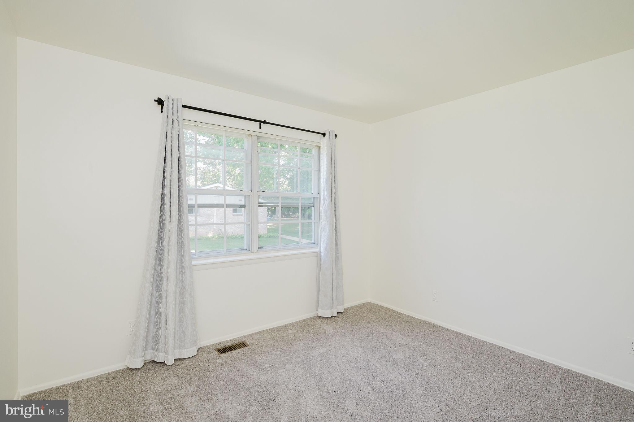 HICKORY HILLS CONDOMINIUMS - Residential