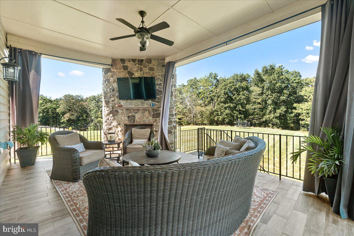 GLADHILL ESTATES - Residential