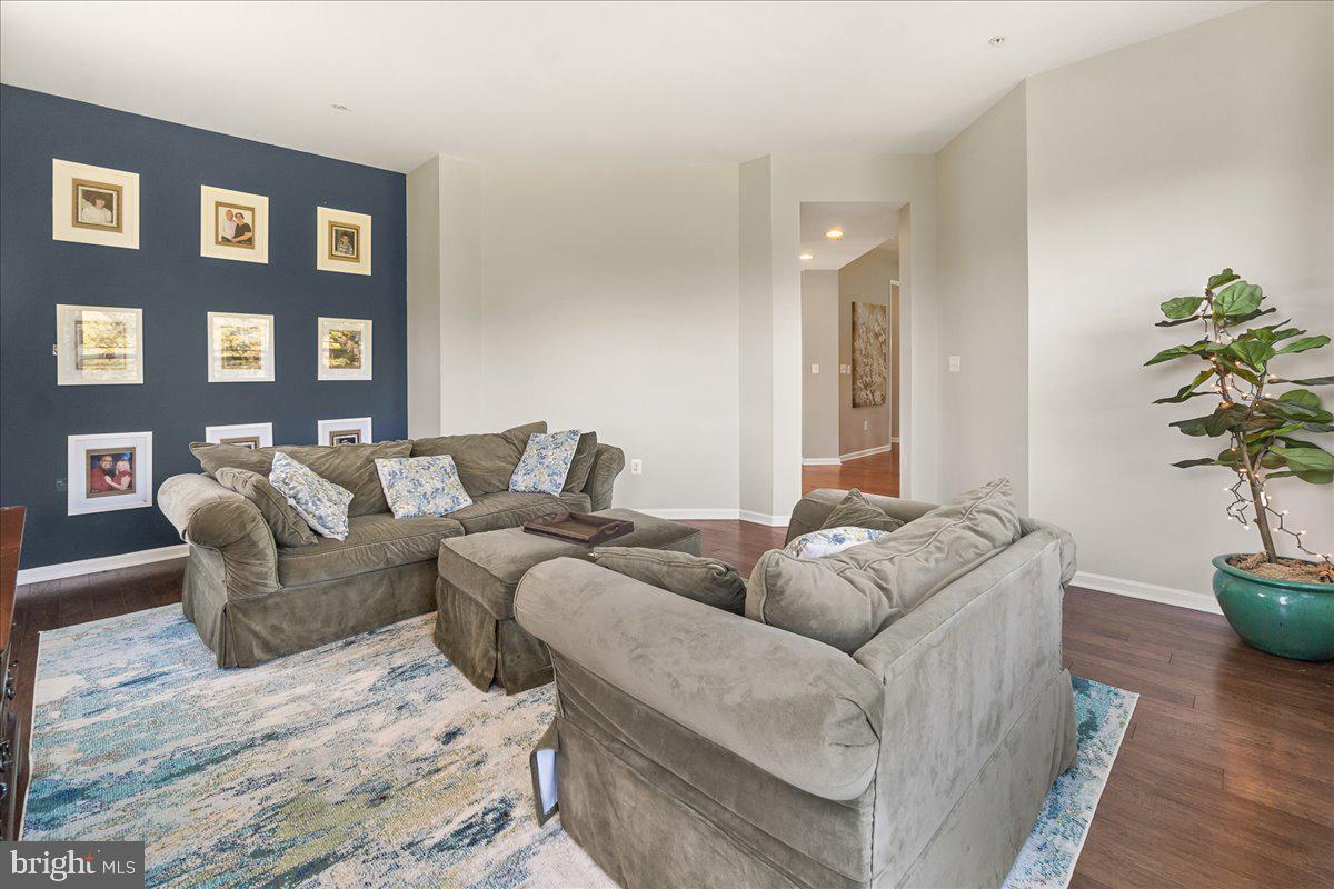 GLADHILL ESTATES - Residential