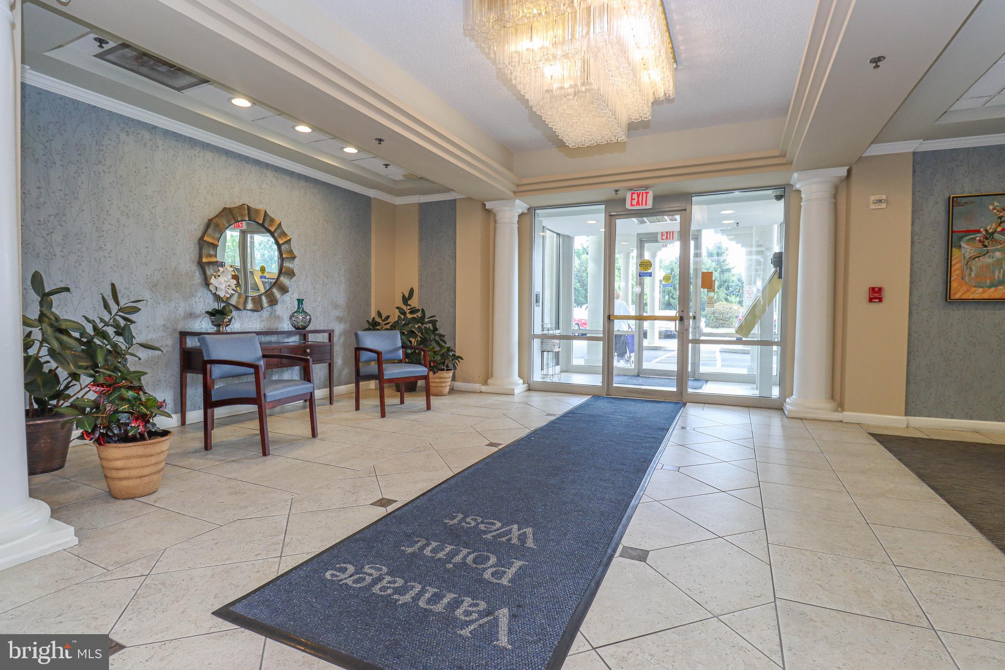 LEISURE WORLD - Residential