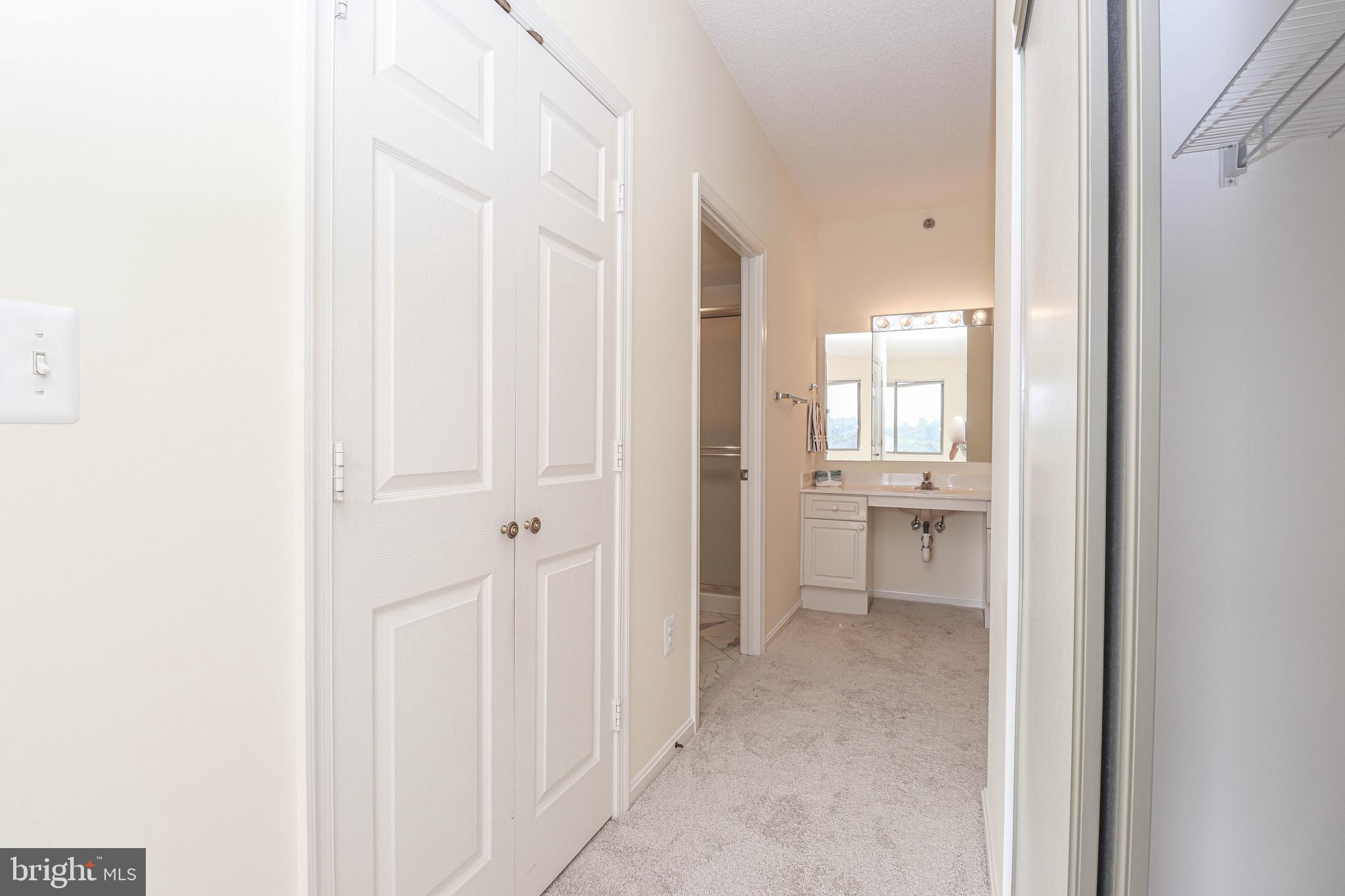 LEISURE WORLD - Residential