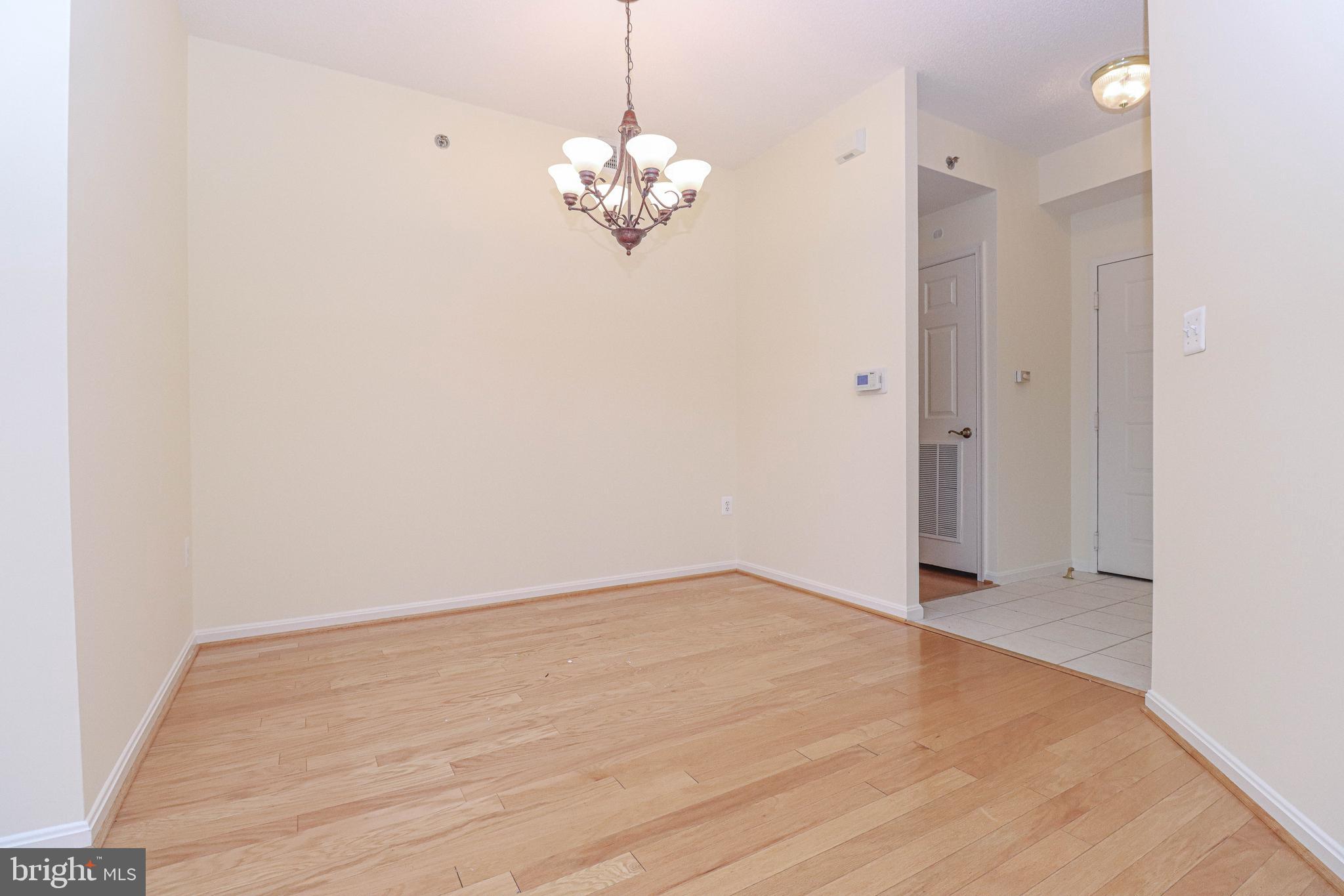 LEISURE WORLD - Residential