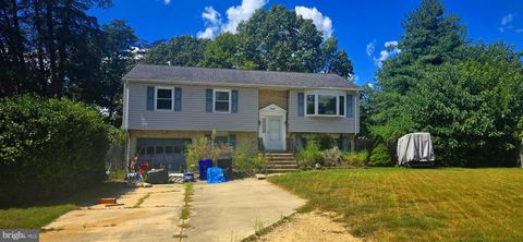 Homes For Sale - 9508 Mellow Court<br/> Howard County, LAUREL, MD 20723