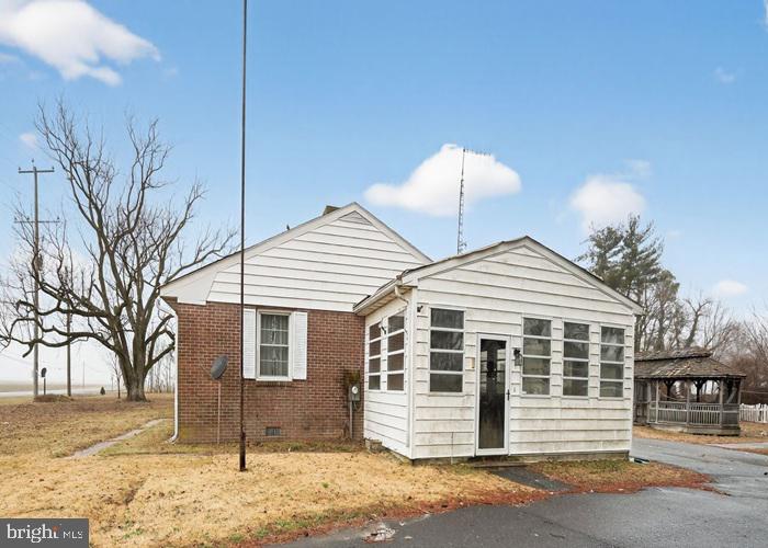 4802 E NEW MARKET RHODESDALE