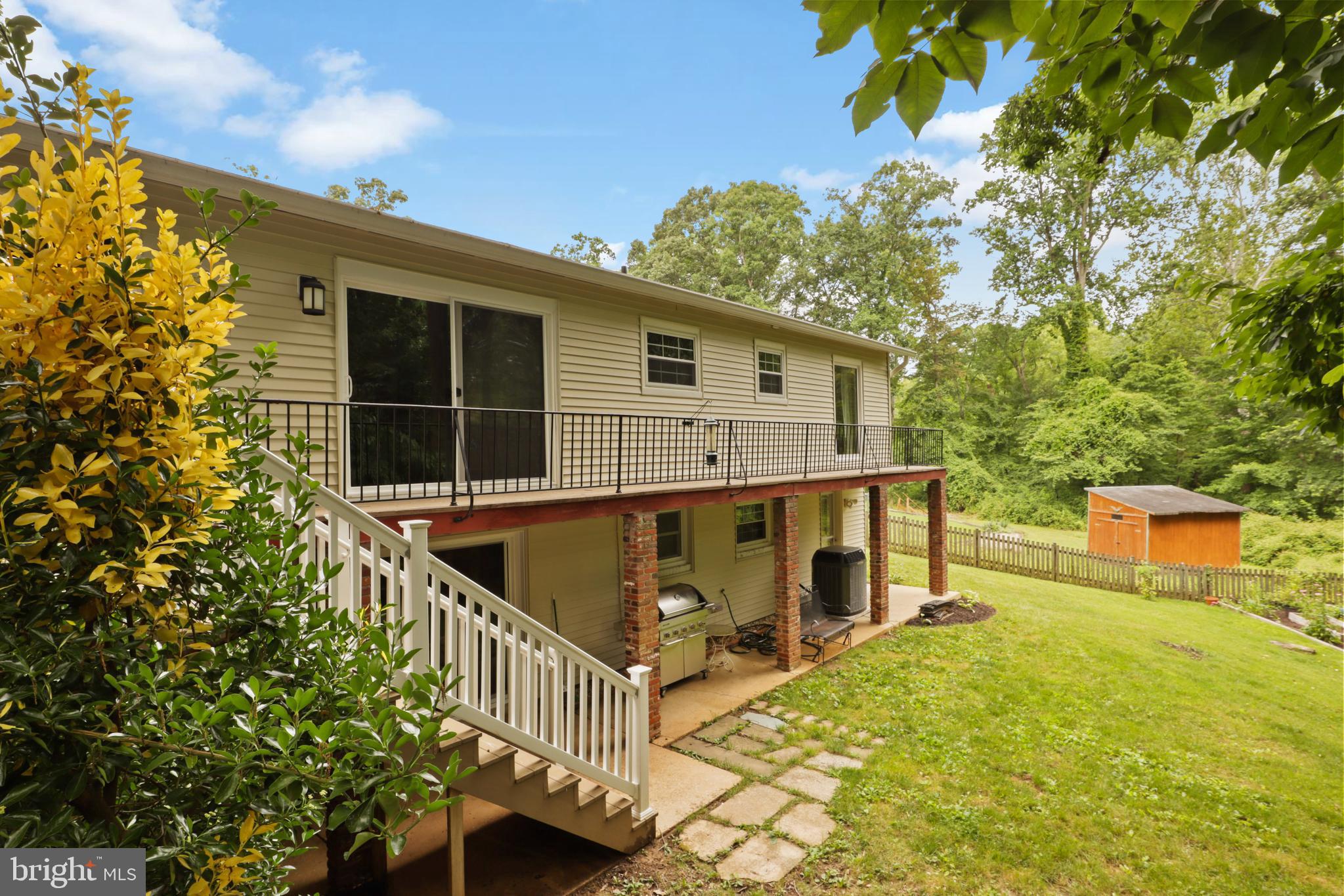 CANTERBURY WOODS - Residential