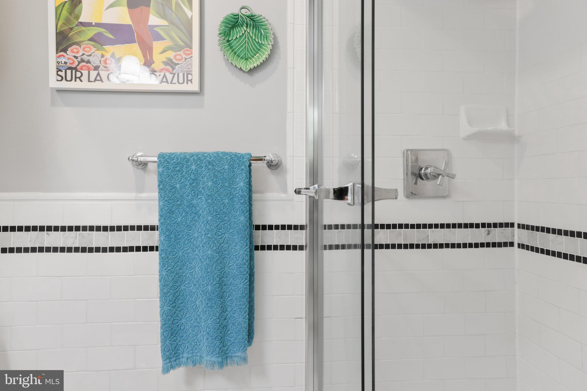 CANTERBURY WOODS - Residential