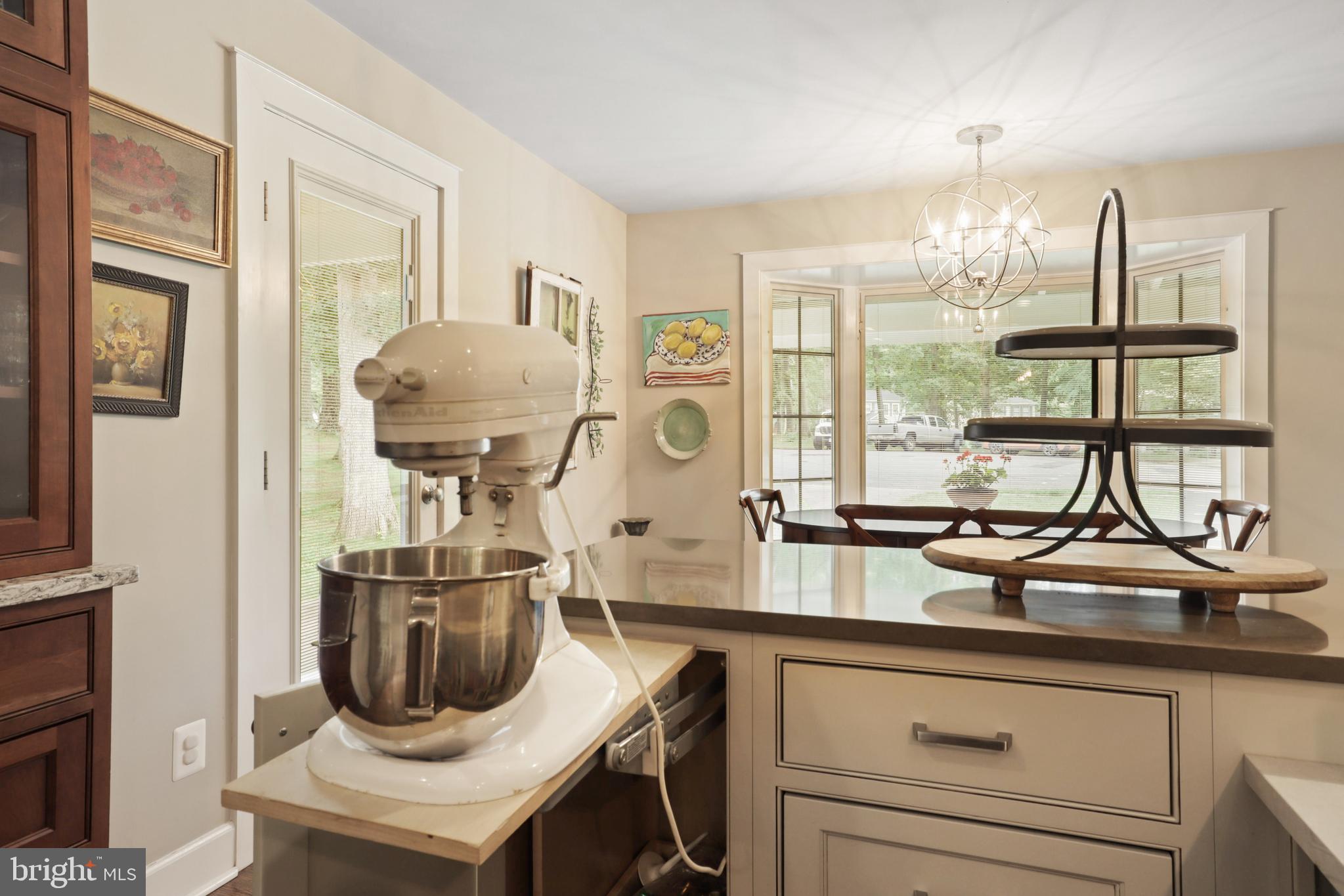 CANTERBURY WOODS - Residential