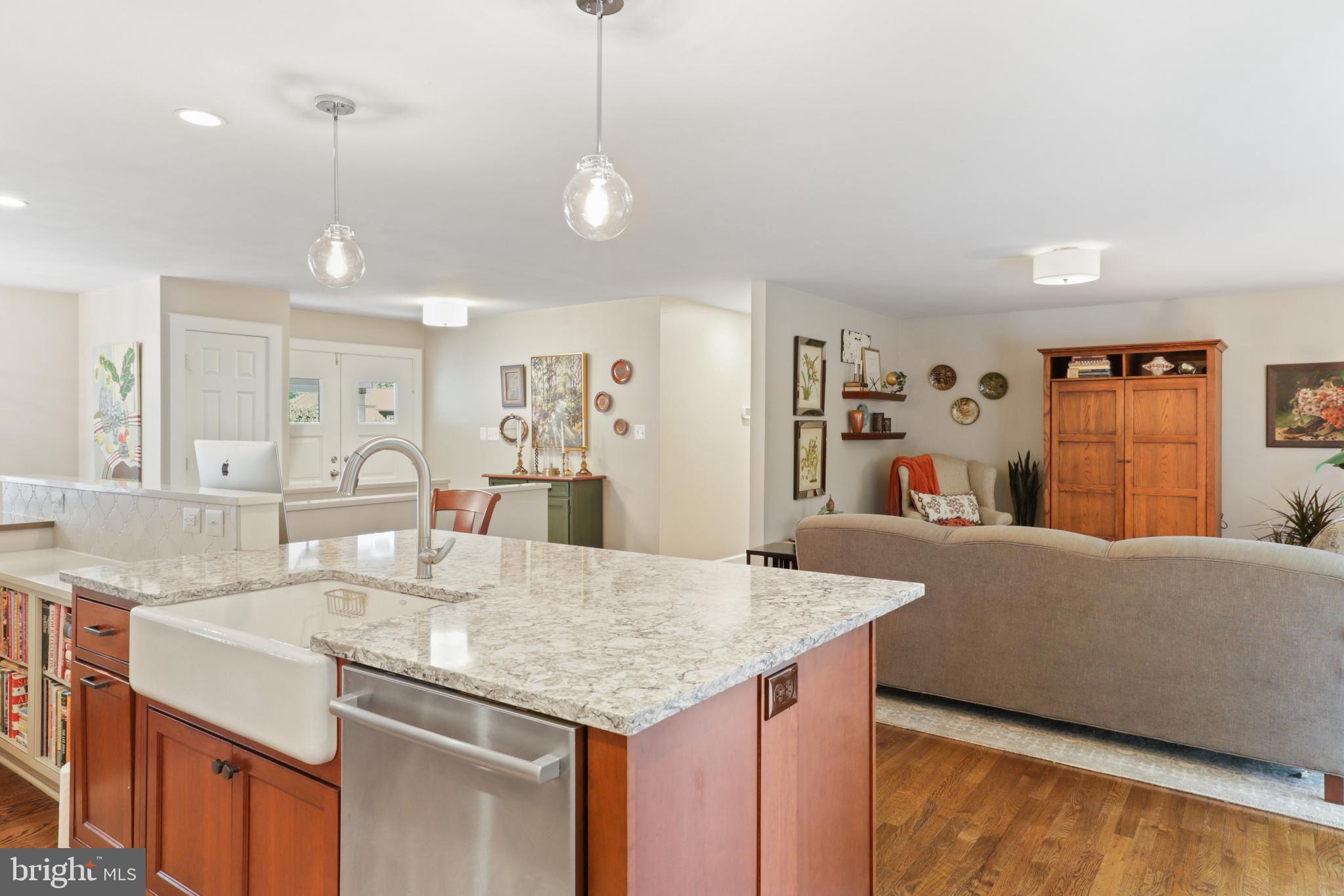 CANTERBURY WOODS - Residential