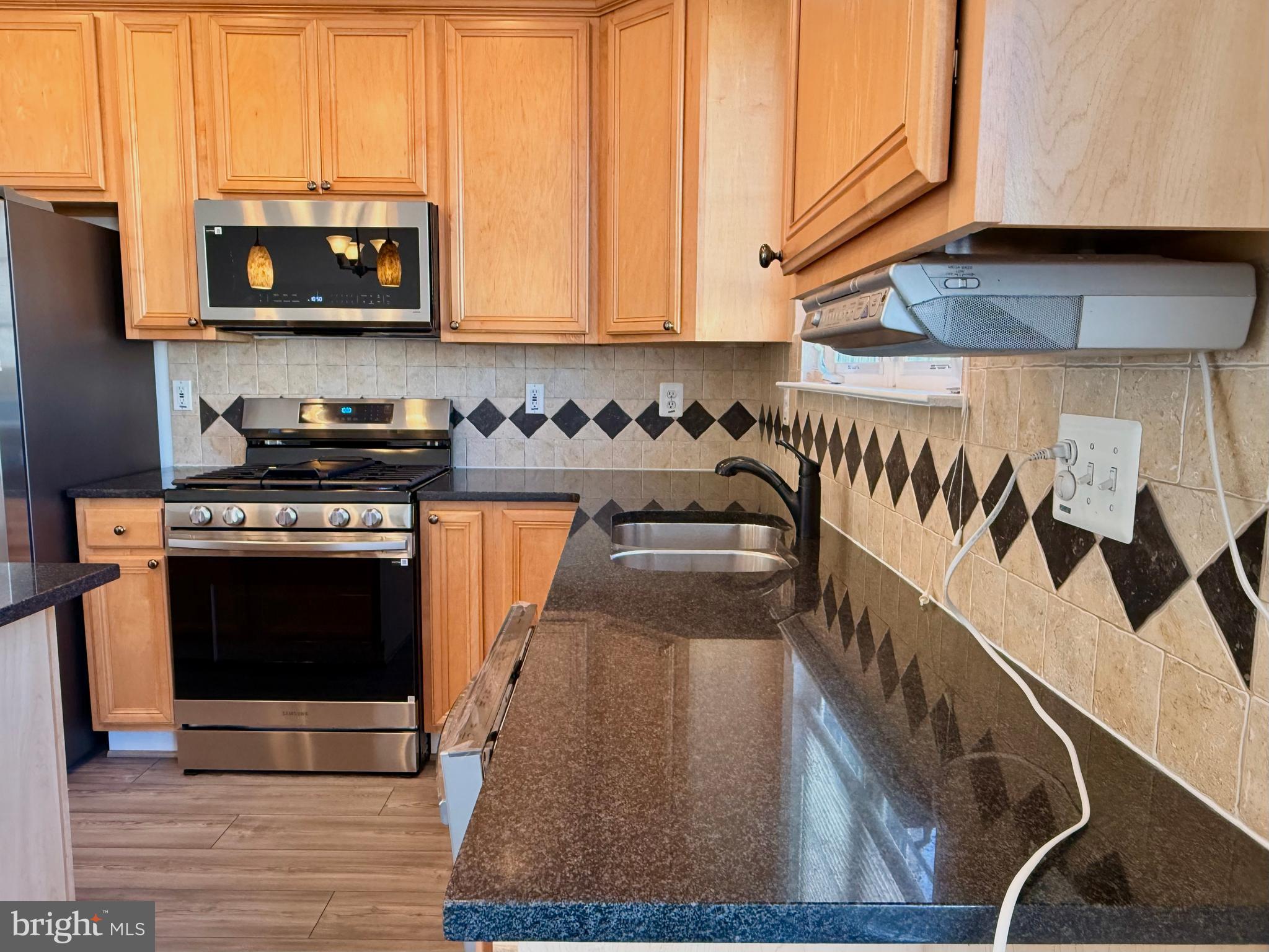 VILLAGE PLACE AT GAINESVILLE - Residential