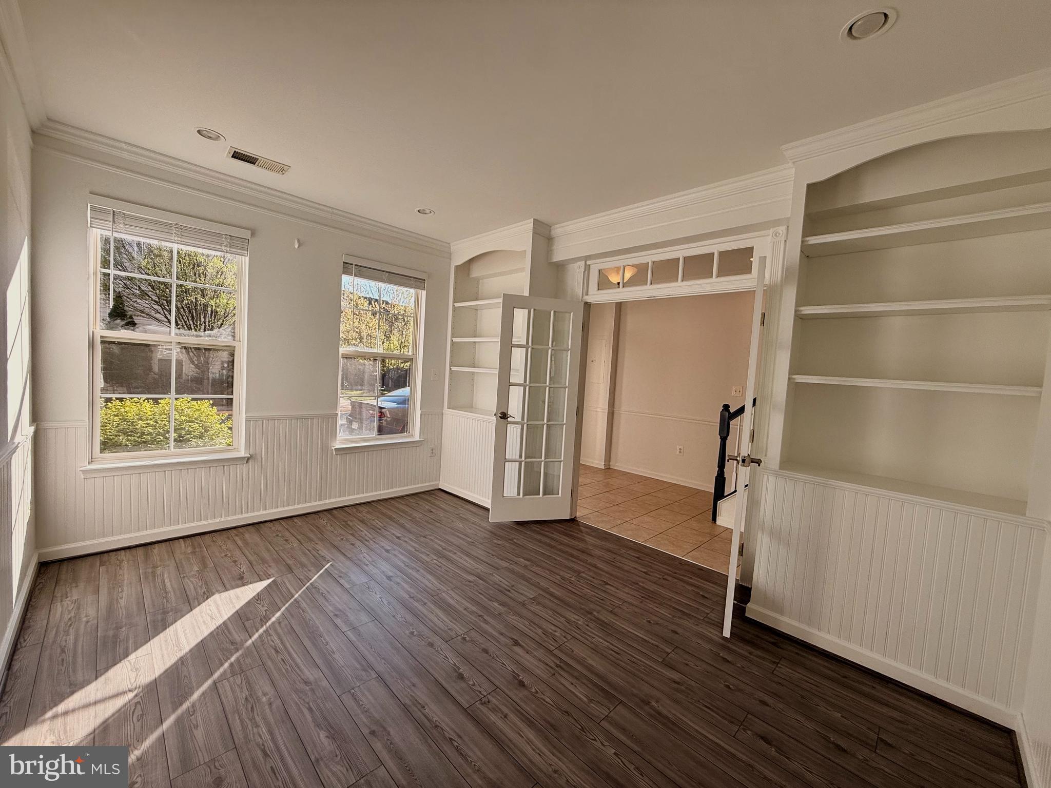 VILLAGE PLACE AT GAINESVILLE - Residential