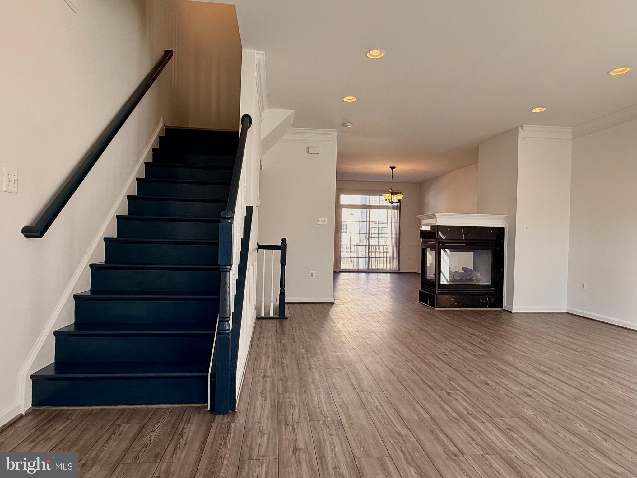 VILLAGE PLACE AT GAINESVILLE - Residential