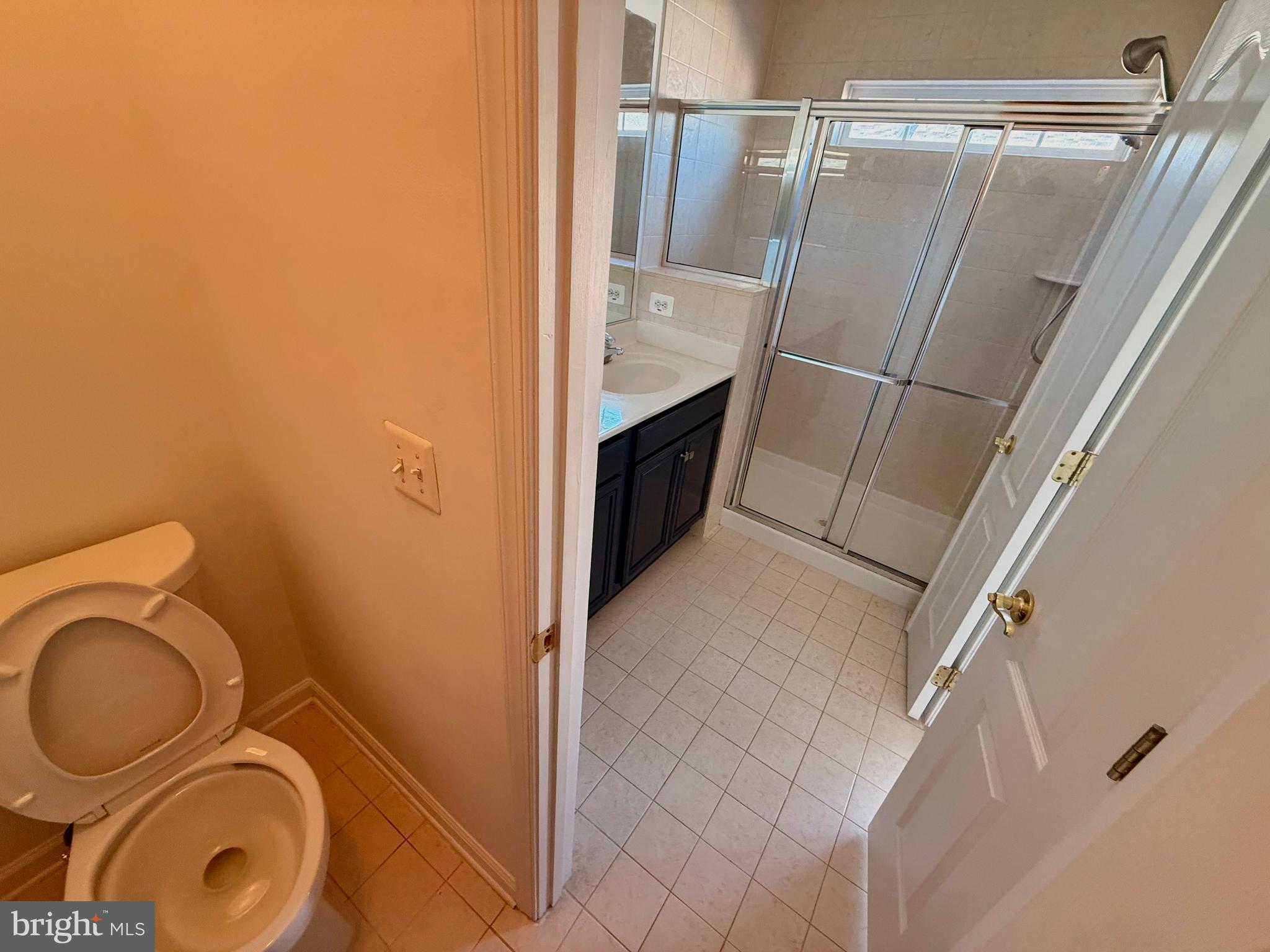 VILLAGE PLACE AT GAINESVILLE - Residential