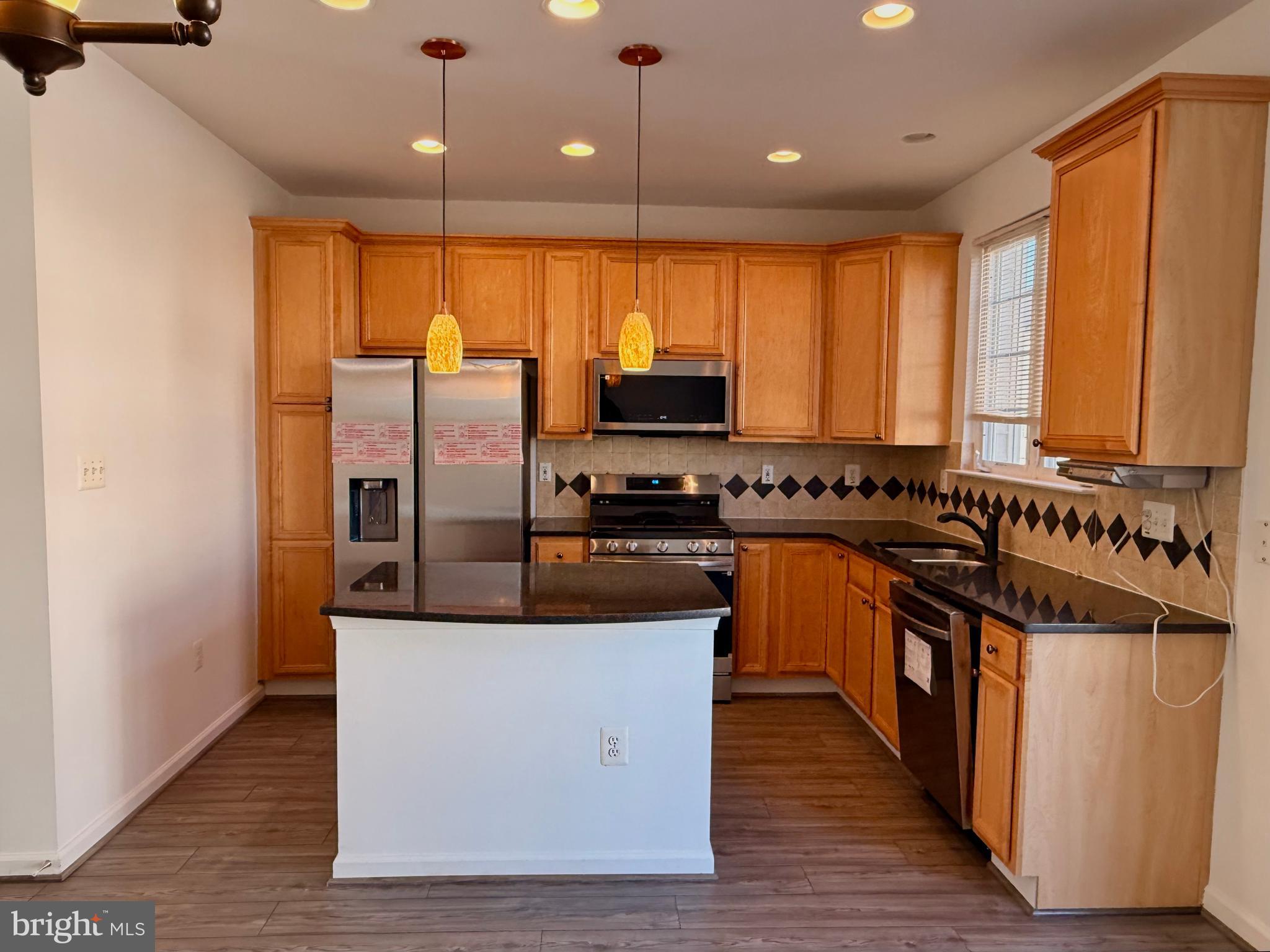 VILLAGE PLACE AT GAINESVILLE - Residential