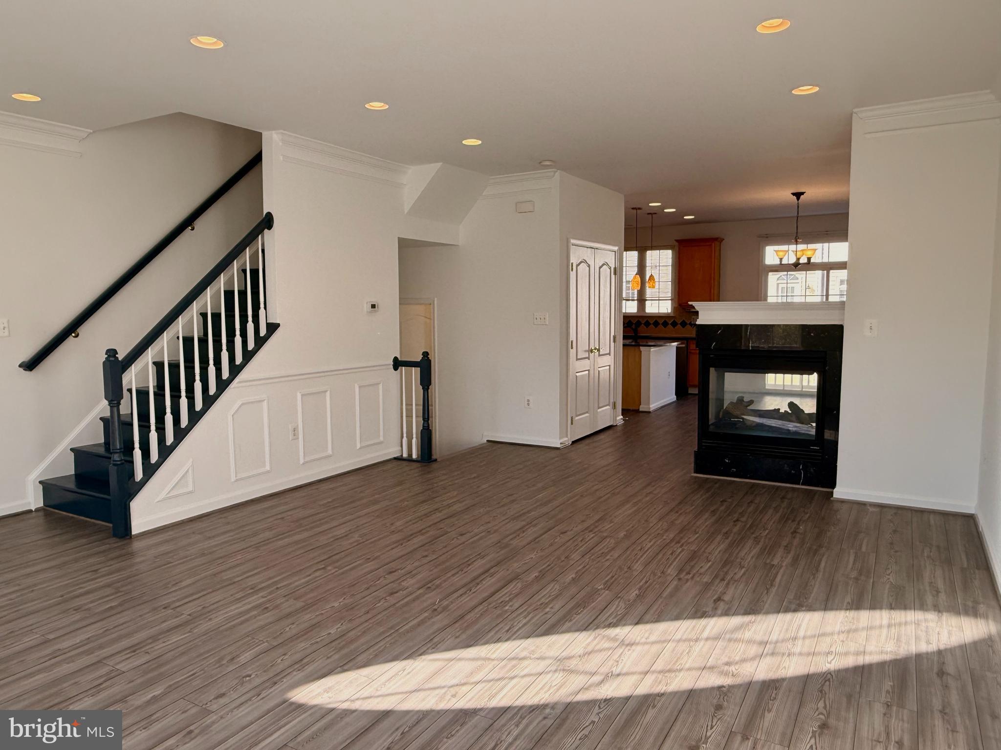 VILLAGE PLACE AT GAINESVILLE - Residential