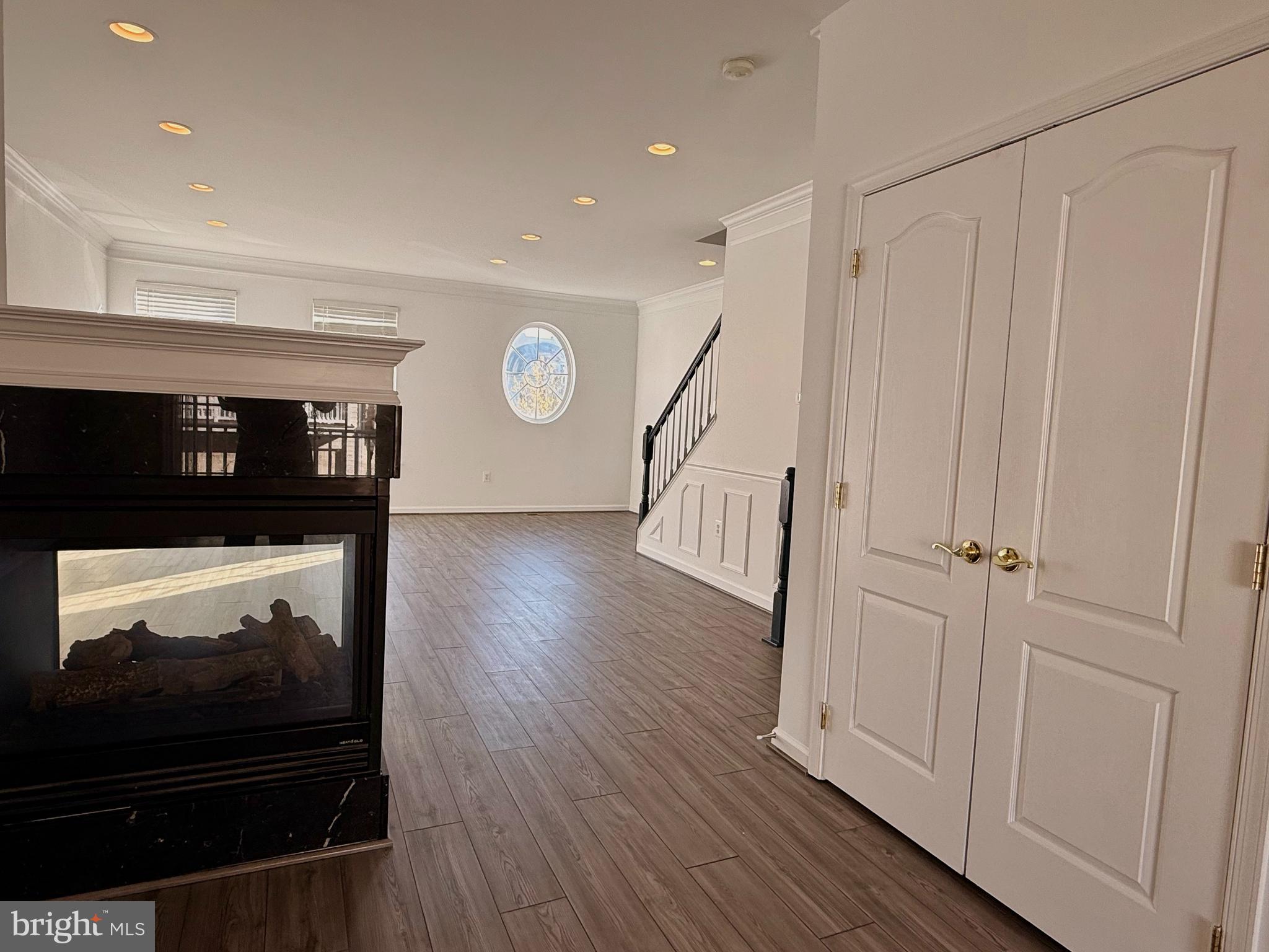 VILLAGE PLACE AT GAINESVILLE - Residential