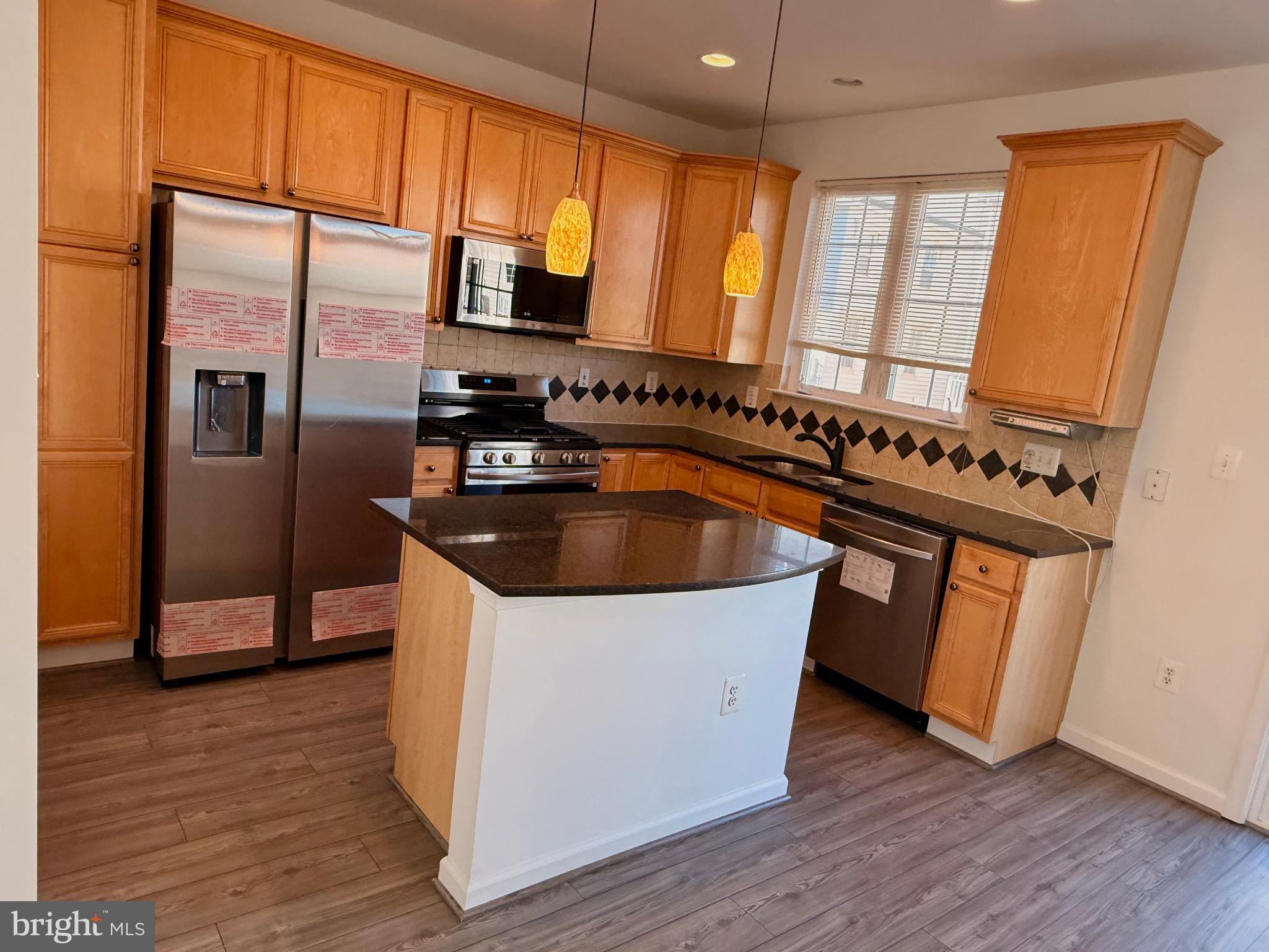 VILLAGE PLACE AT GAINESVILLE - Residential