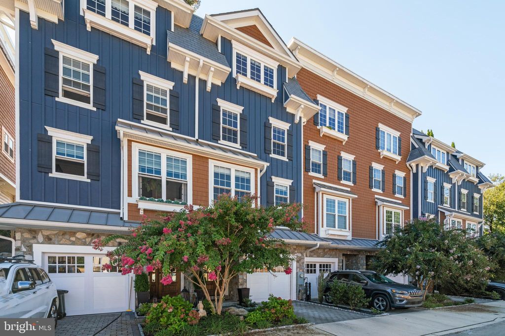 Photo of 4732 Cross Street, PHILADELPHIA, PA 19128 (MLS # PAPH2575384)