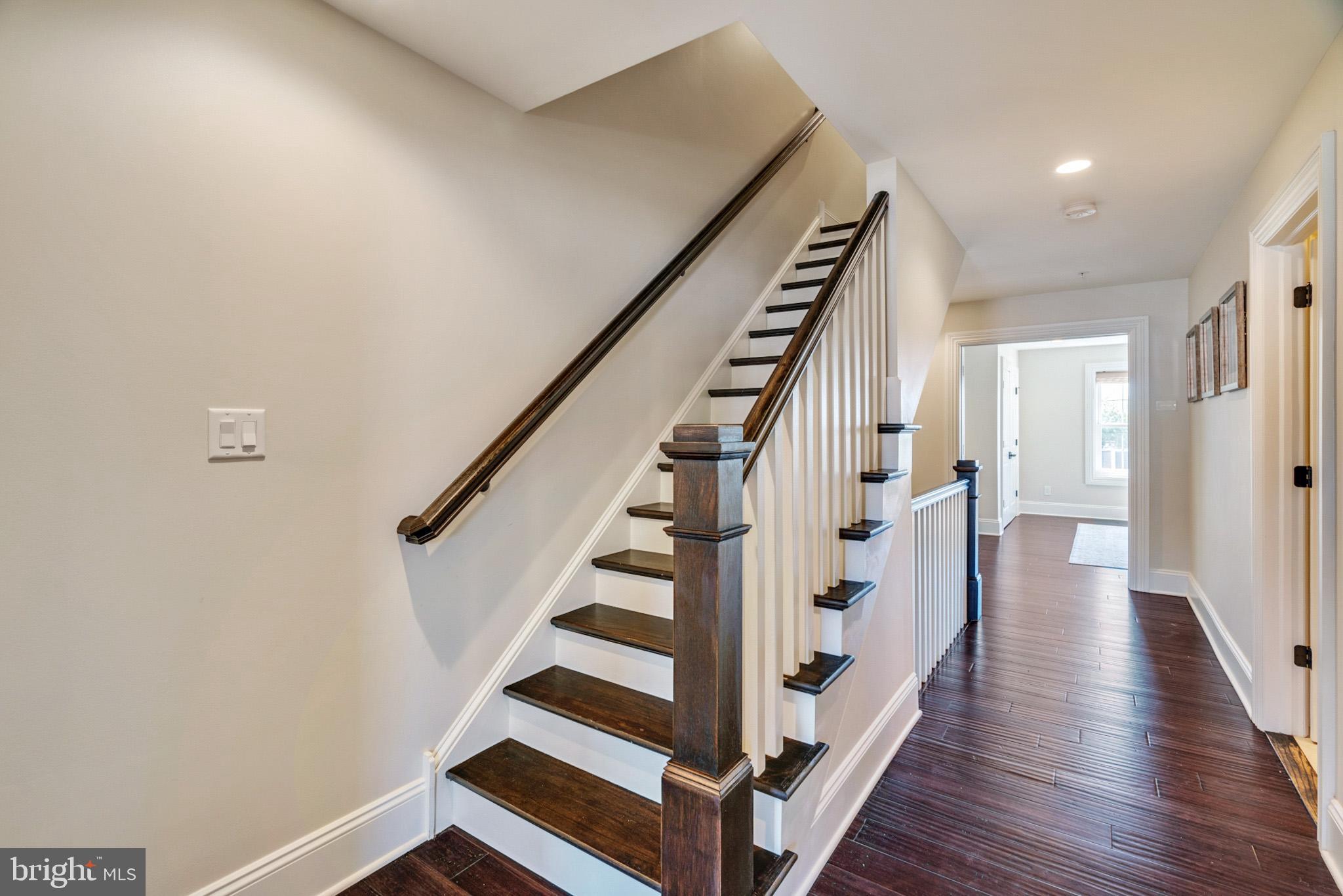 ROXBOROUGH - Residential