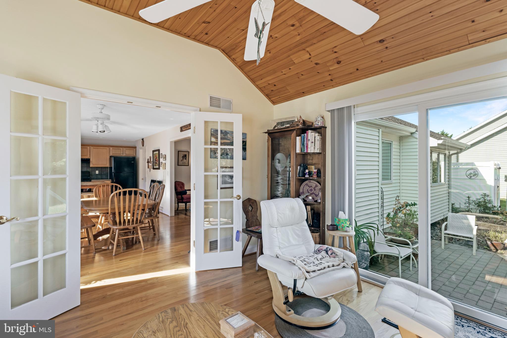 NASSAU STATION - Residential