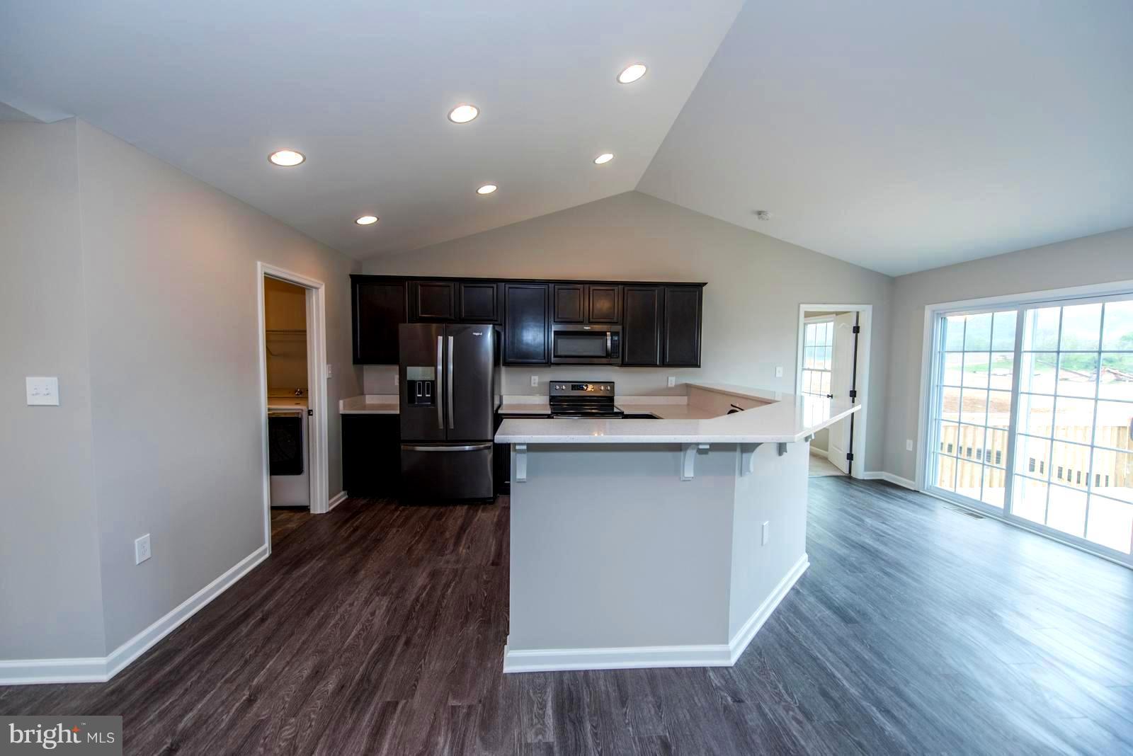 RED HILL - Residential