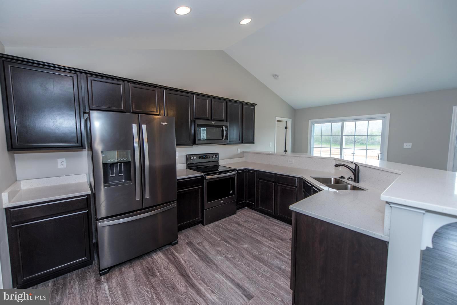 RED HILL - Residential