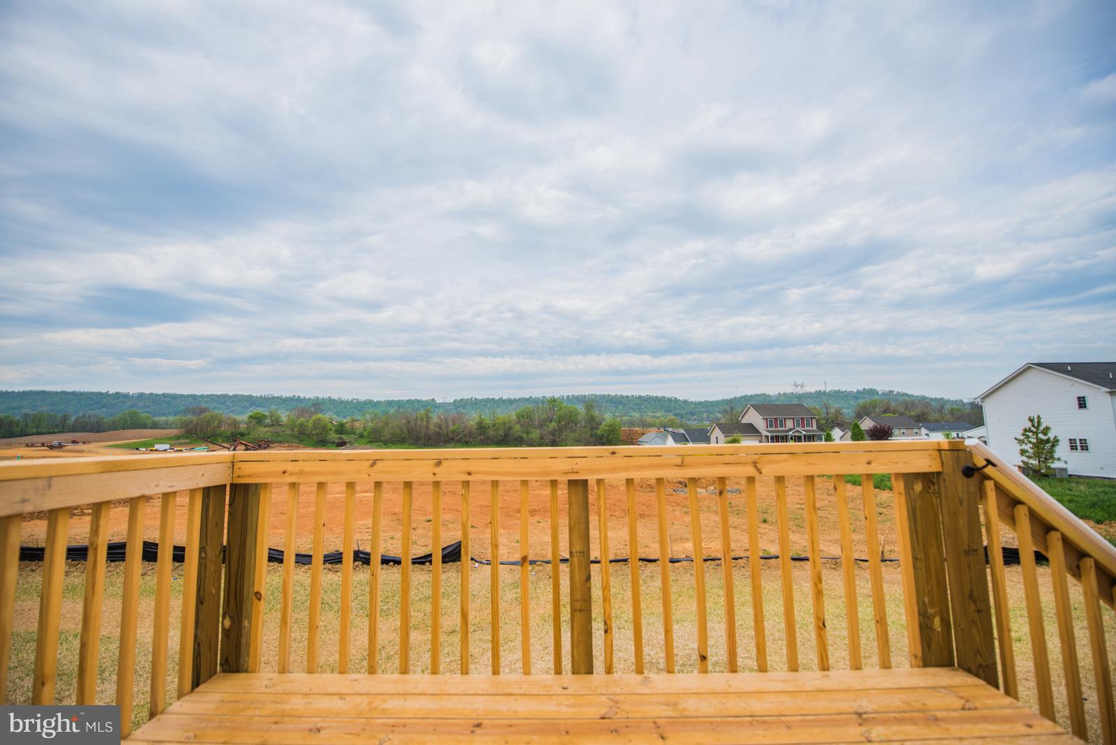 RED HILL - Residential