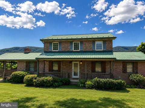 Homes For Sale - 134 Spring Mountain Way Way<br/> Shenandoah County, FORT VALLEY, VA 22652