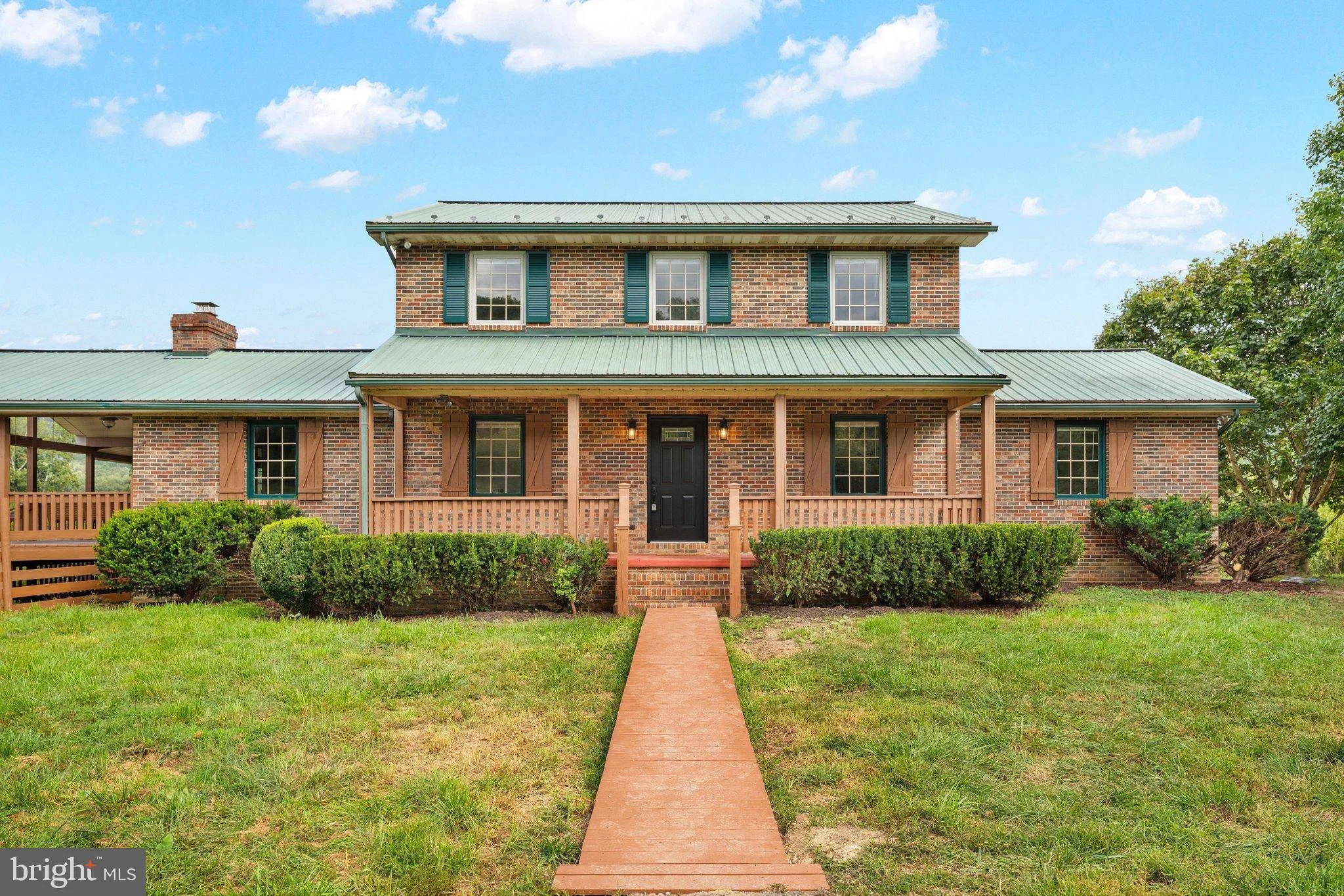 134 Spring Mountain Way